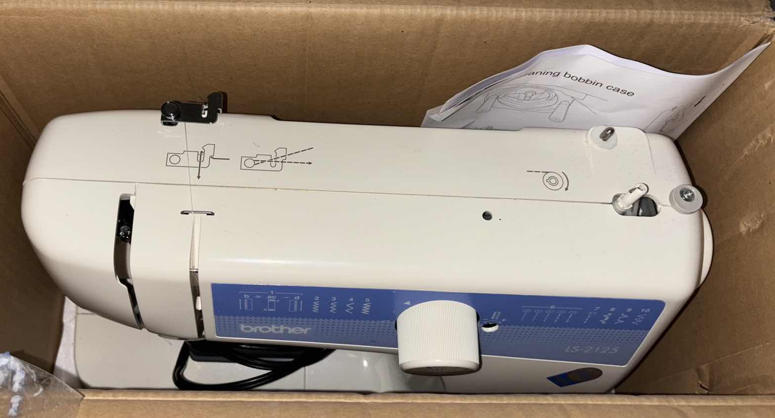 Photo 1 of BROTHER FREE ARM SEWING MACHINE W 10 BUILT-IN STITCHES & 25 STITCH FUNCTIONS LS-2125