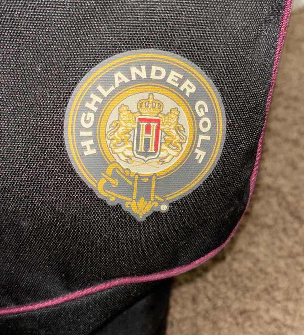 Photo 1 of HIGHLANDER GOLF BAG W STAND