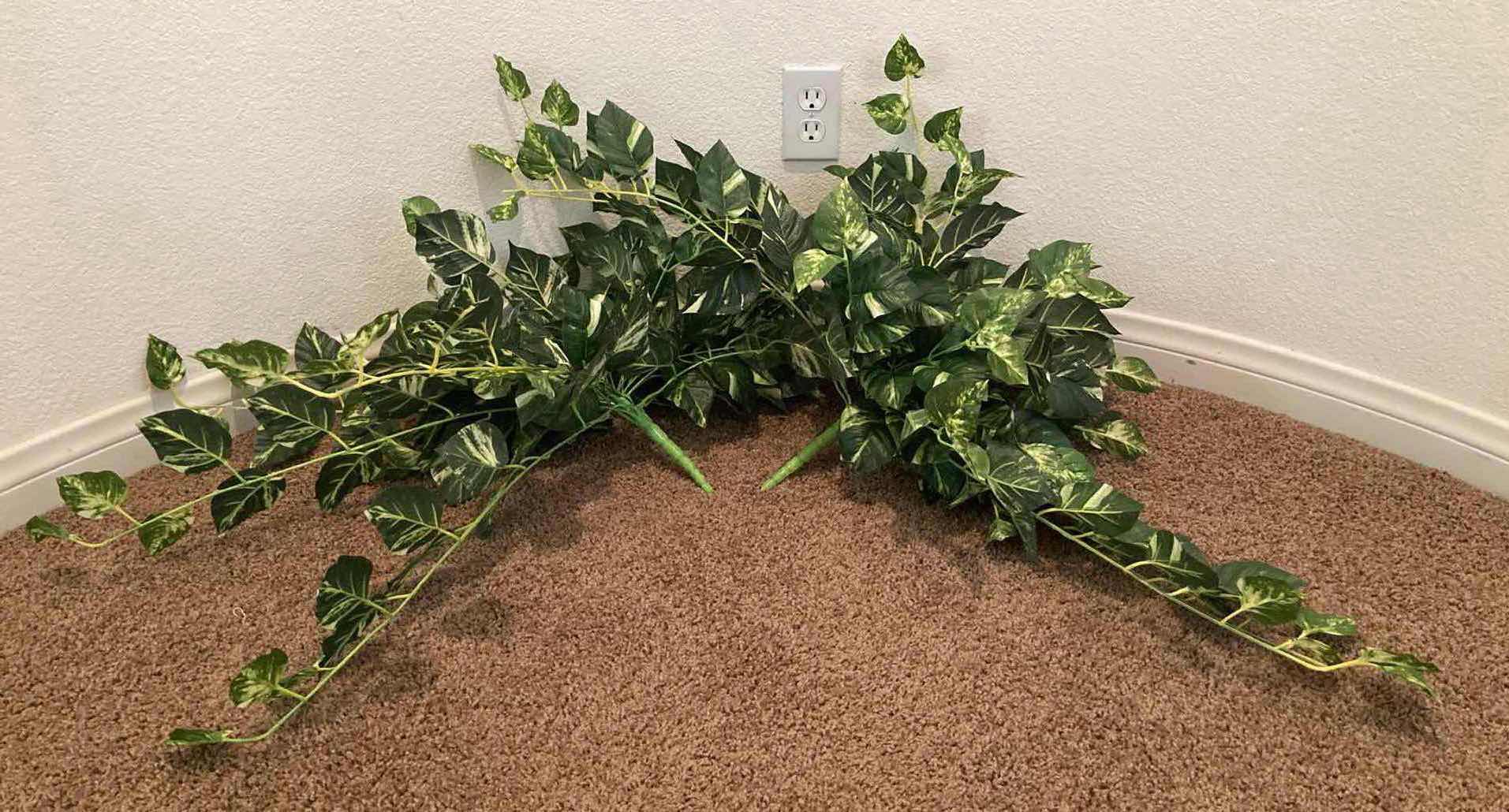 Photo 1 of EPIPREMNUM AUREUM DECORATIVE ARTIFICIAL BUSH (2)