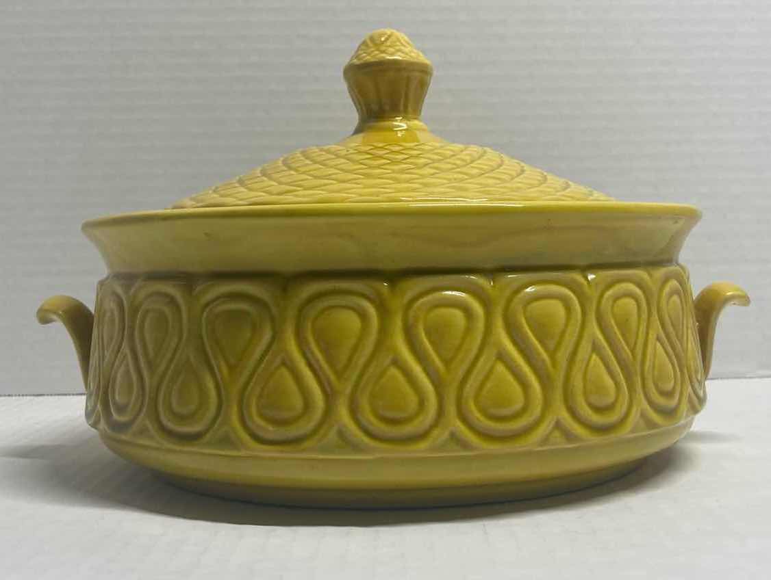 Photo 1 of CALIFORNIA POTTER YELLOW SOUP TUREEN SERVING DISH 10”