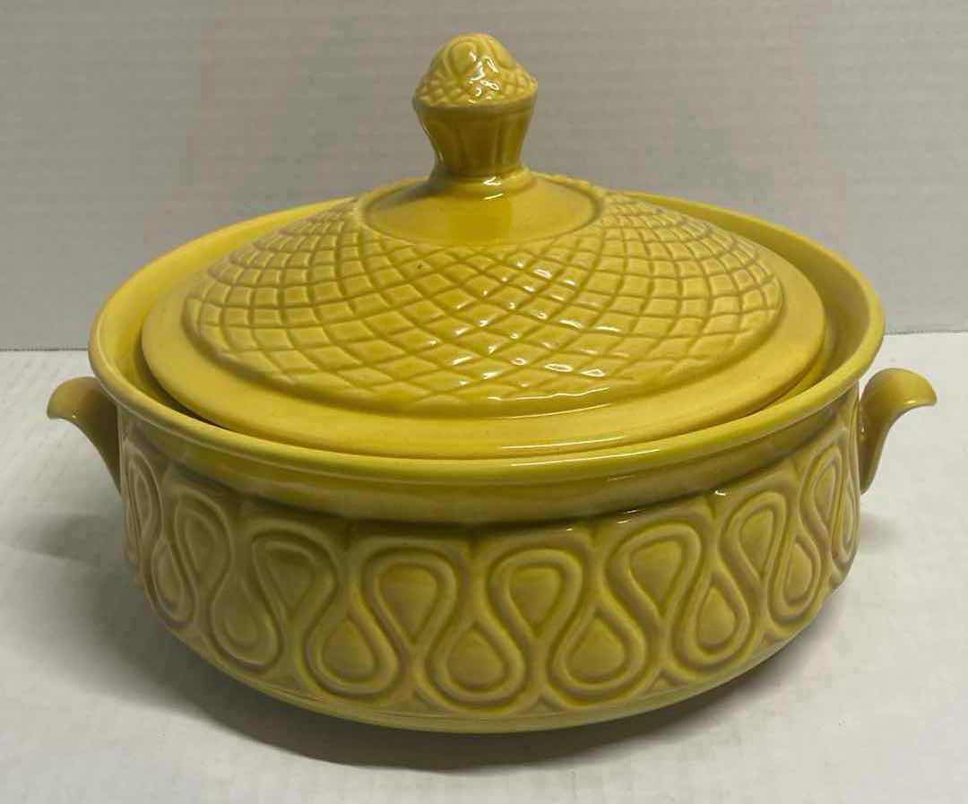 Photo 1 of CALIFORNIA POTTER YELLOW SOUP TUREEN SERVING DISH 10”
