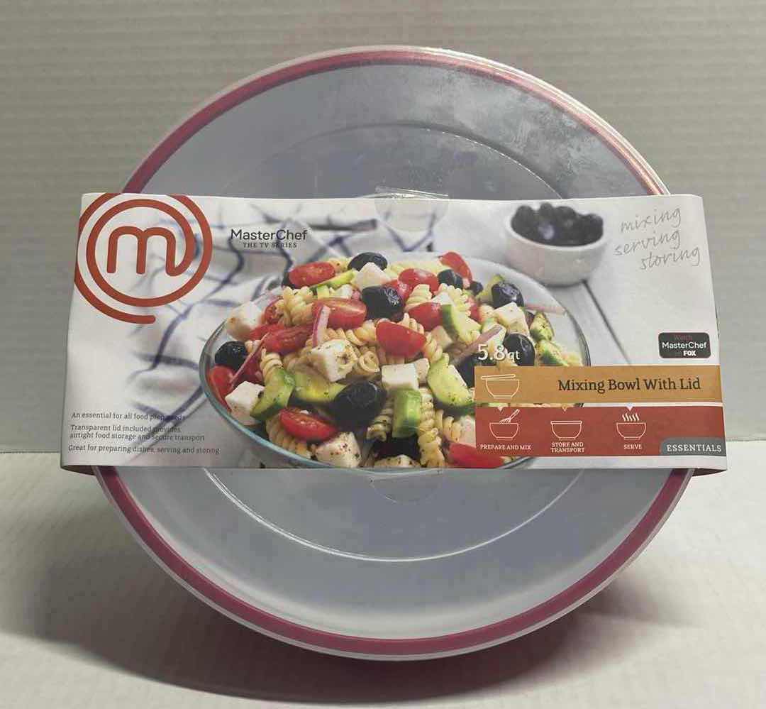 Photo 1 of MASTER CHEF MIXING BOWL W LID 5.8QT & 10PC DELI BASKETS 9.25” X 5.67”