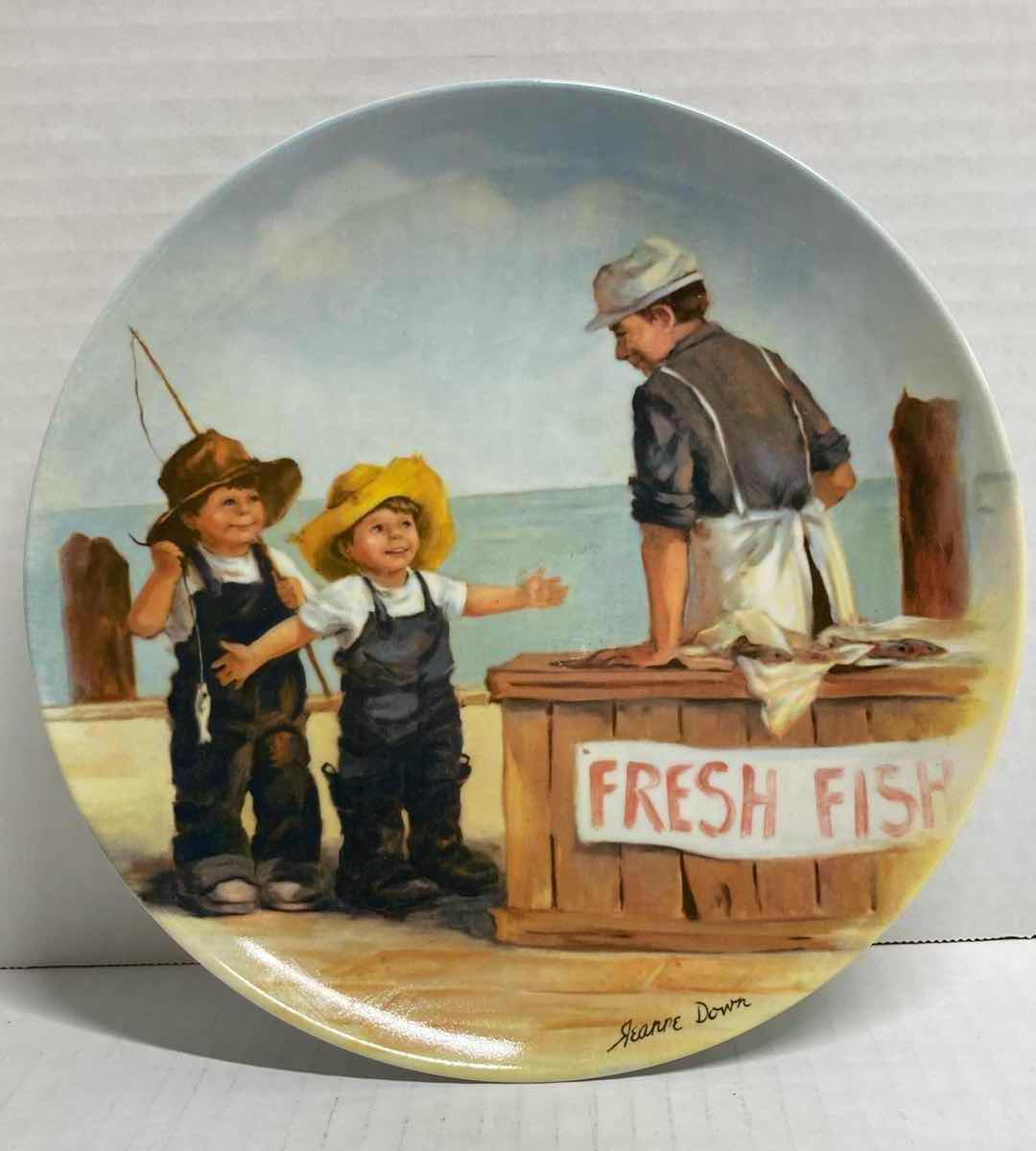Photo 1 of EDWIN KNOWLES “FISH STORY” BY JEANNE DOWN FINE CHINA PLATE 8.5” INCLUDES COA