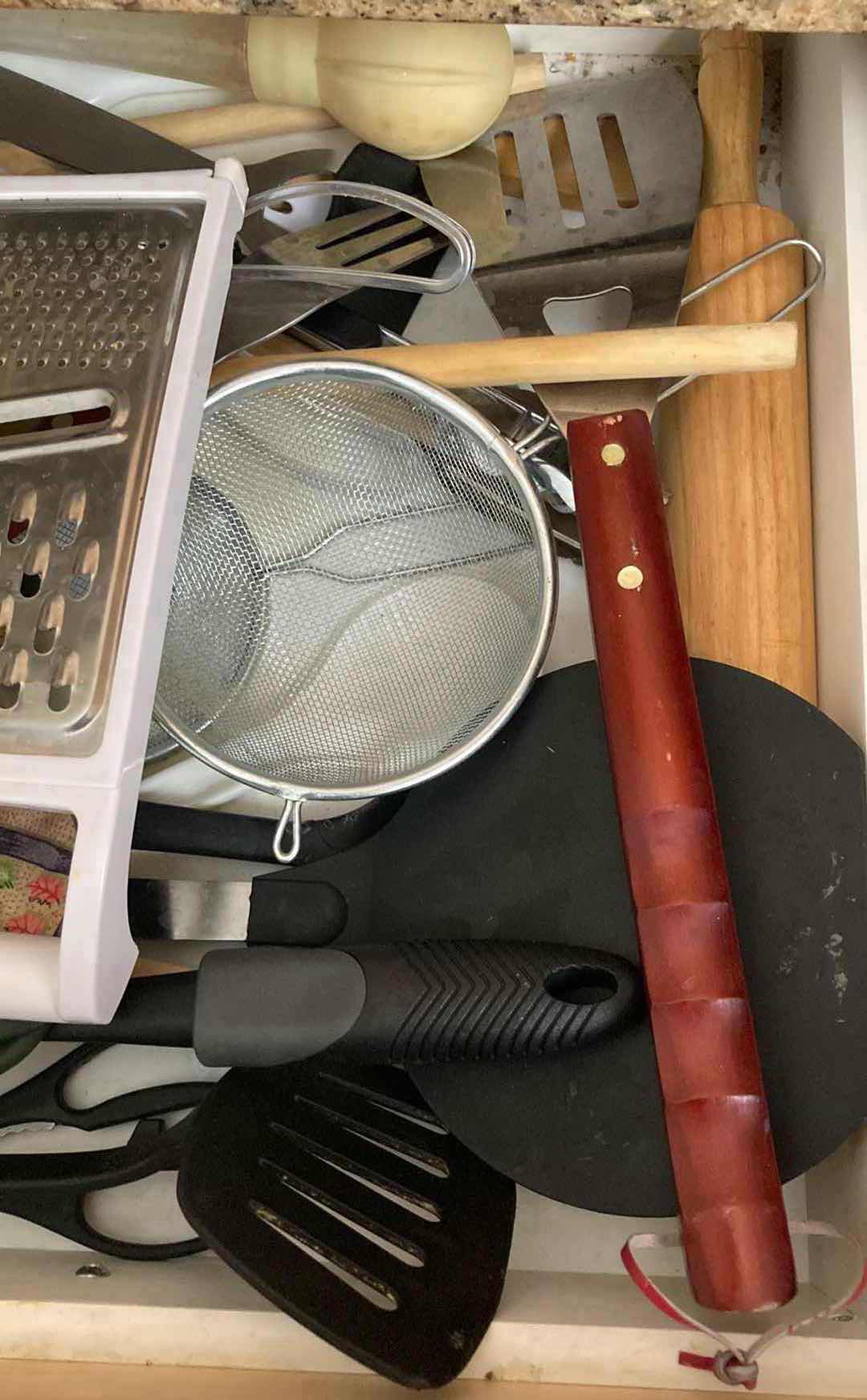 Photo 1 of CONTENTS OF DRAWER-COOKING UTENSILS & KITCHEN ACCESSORIES