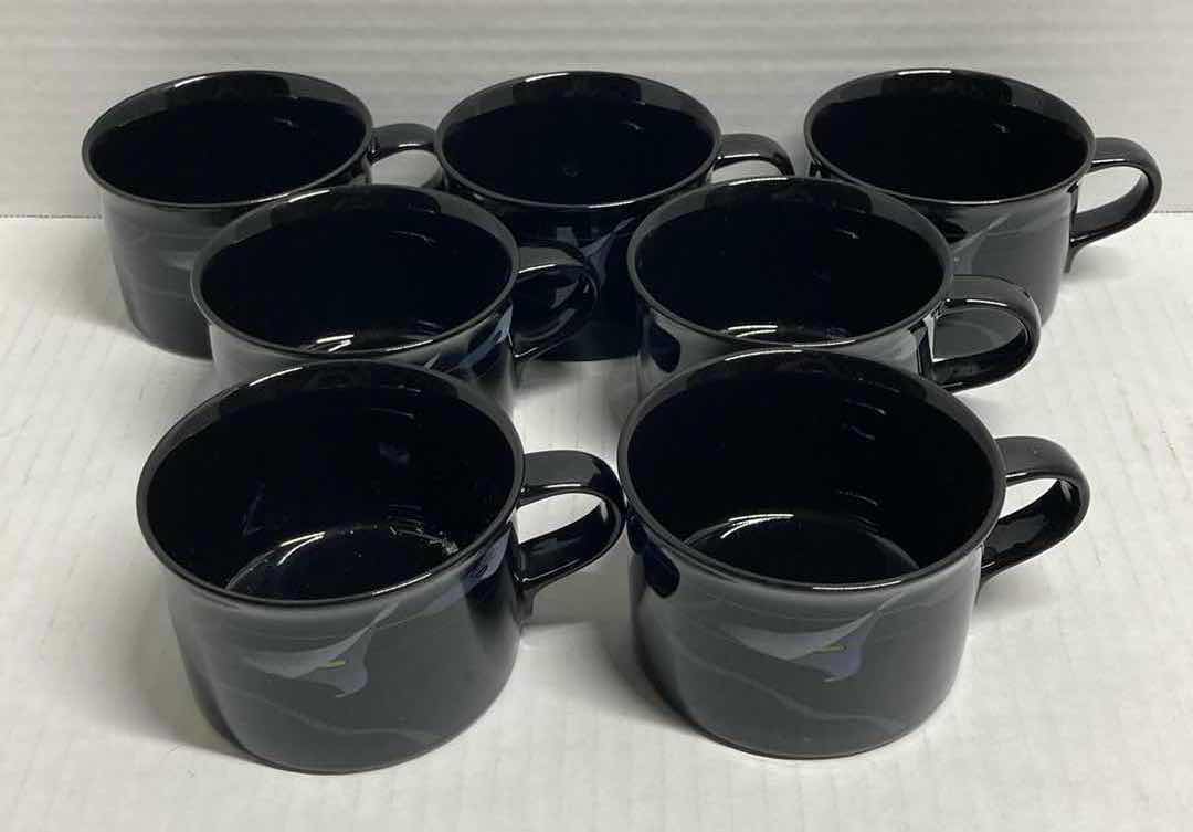 Photo 1 of MIKASA GALLERIA OPUS BLACK CALLA LILY JAPANESE PORCELAIN DINNERWARE SET 39PC