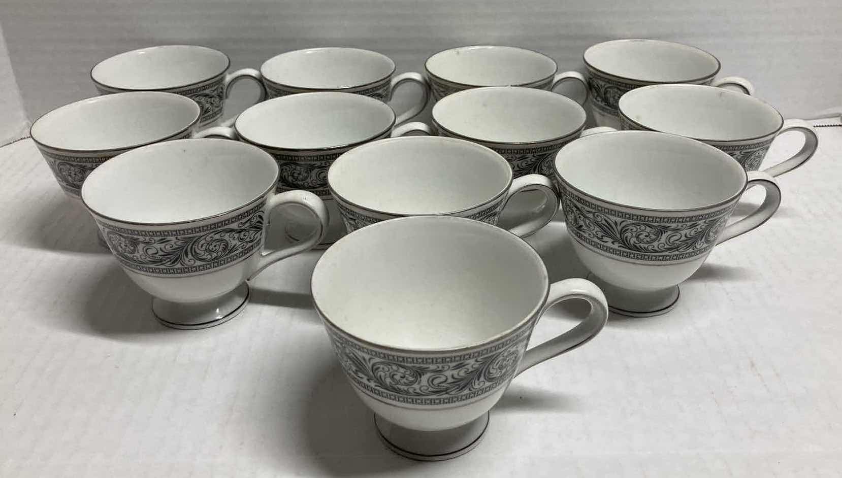 Photo 2 of HARMONY HOUSE VALENICA JAPANESE FINE CHINA DINNERWARE SET 43PC