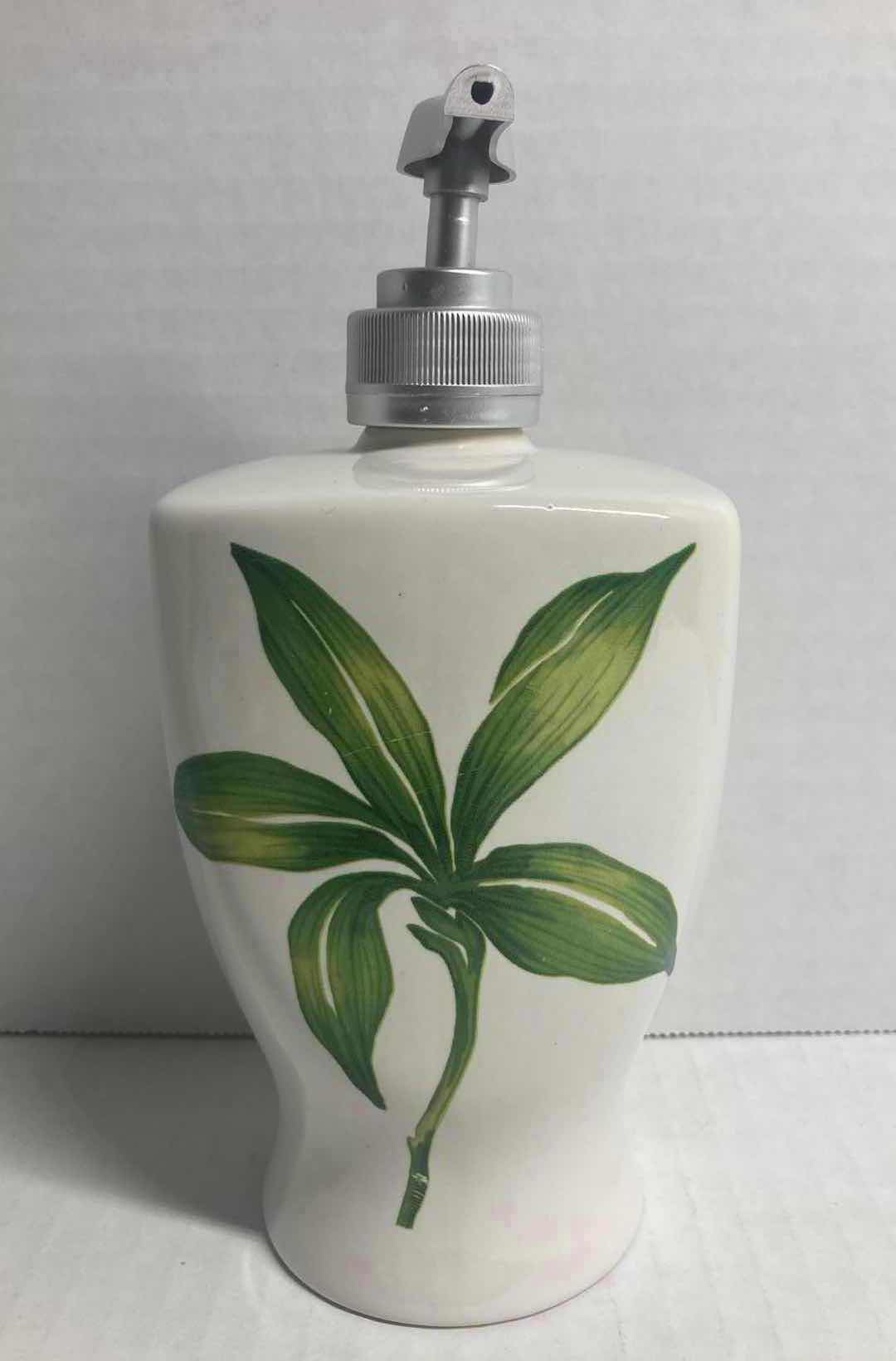 Photo 1 of GREENBRIER INTERNATIONAL WHITE BAMBOO CERAMIC SOAP HOLDER & DISPENSER
