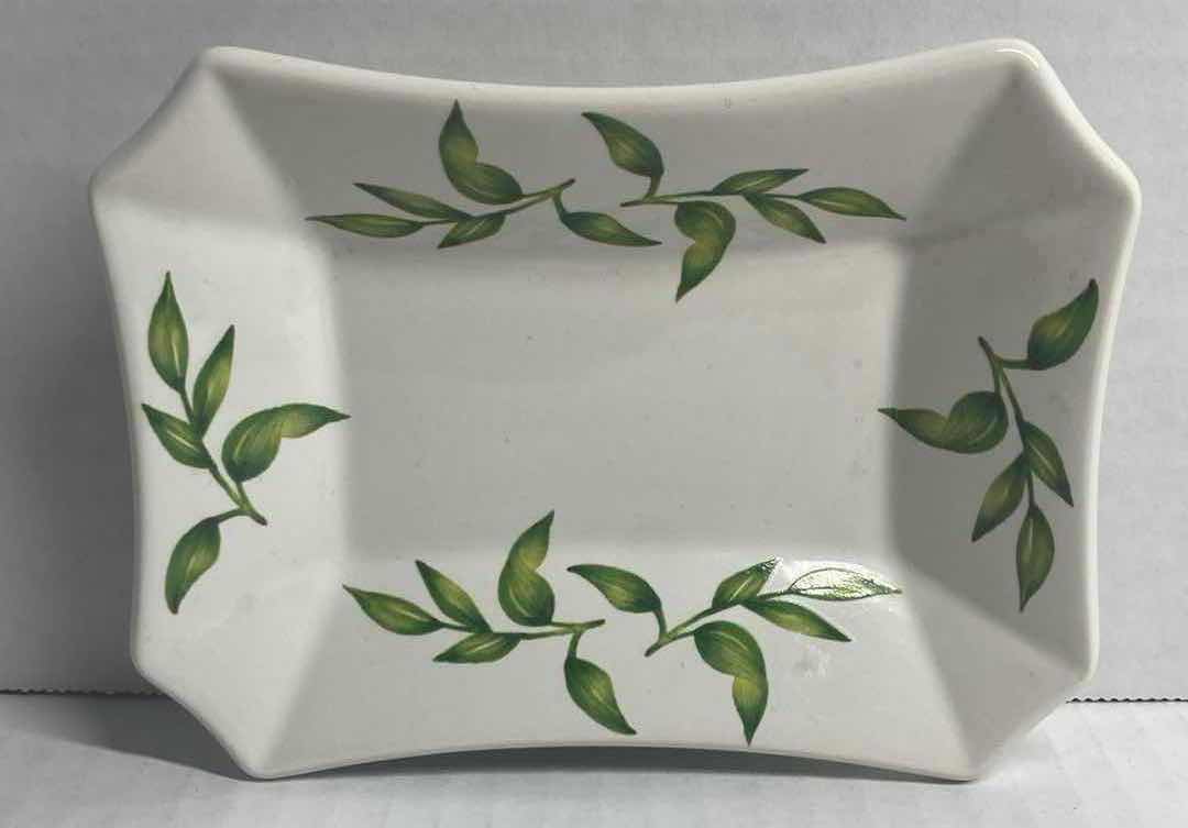 Photo 1 of GREENBRIER INTERNATIONAL WHITE BAMBOO CERAMIC SOAP HOLDER & DISPENSER