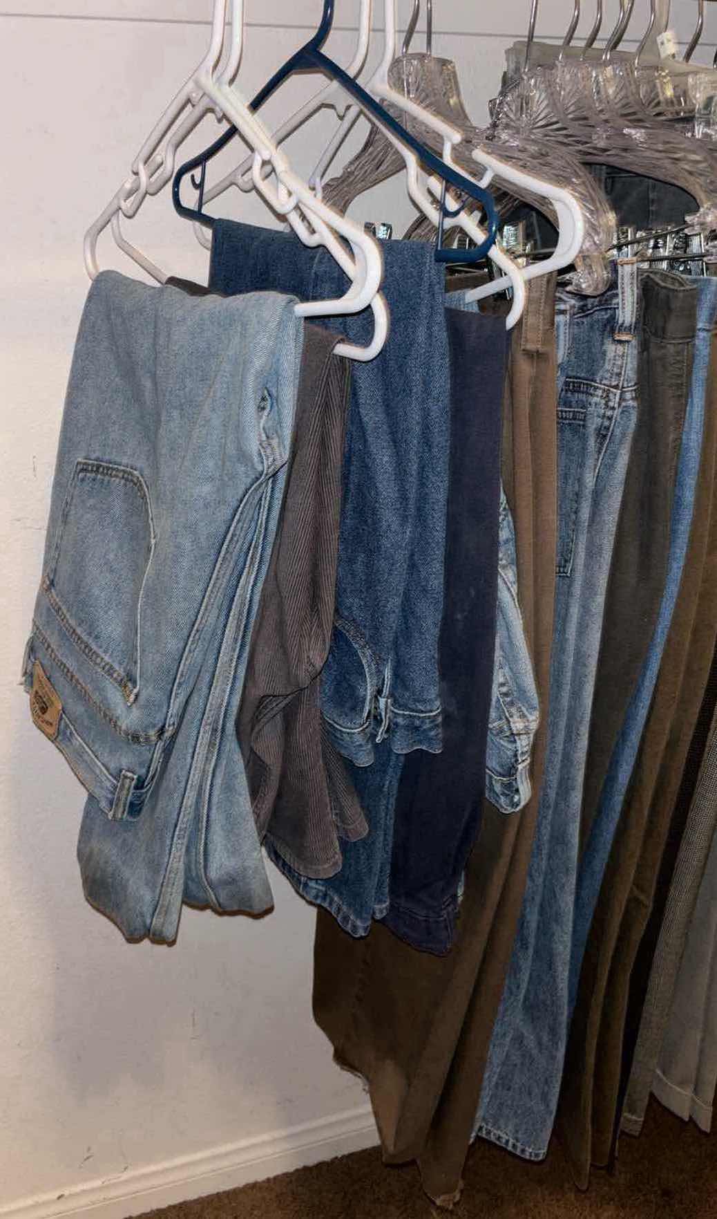 Photo 1 of MENS CLOTHING (SIZES MED-LARGE, 34x29, 36x30)