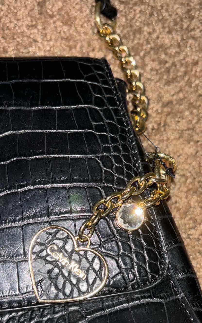 Photo 1 of CALVIN KLEIN PURSE