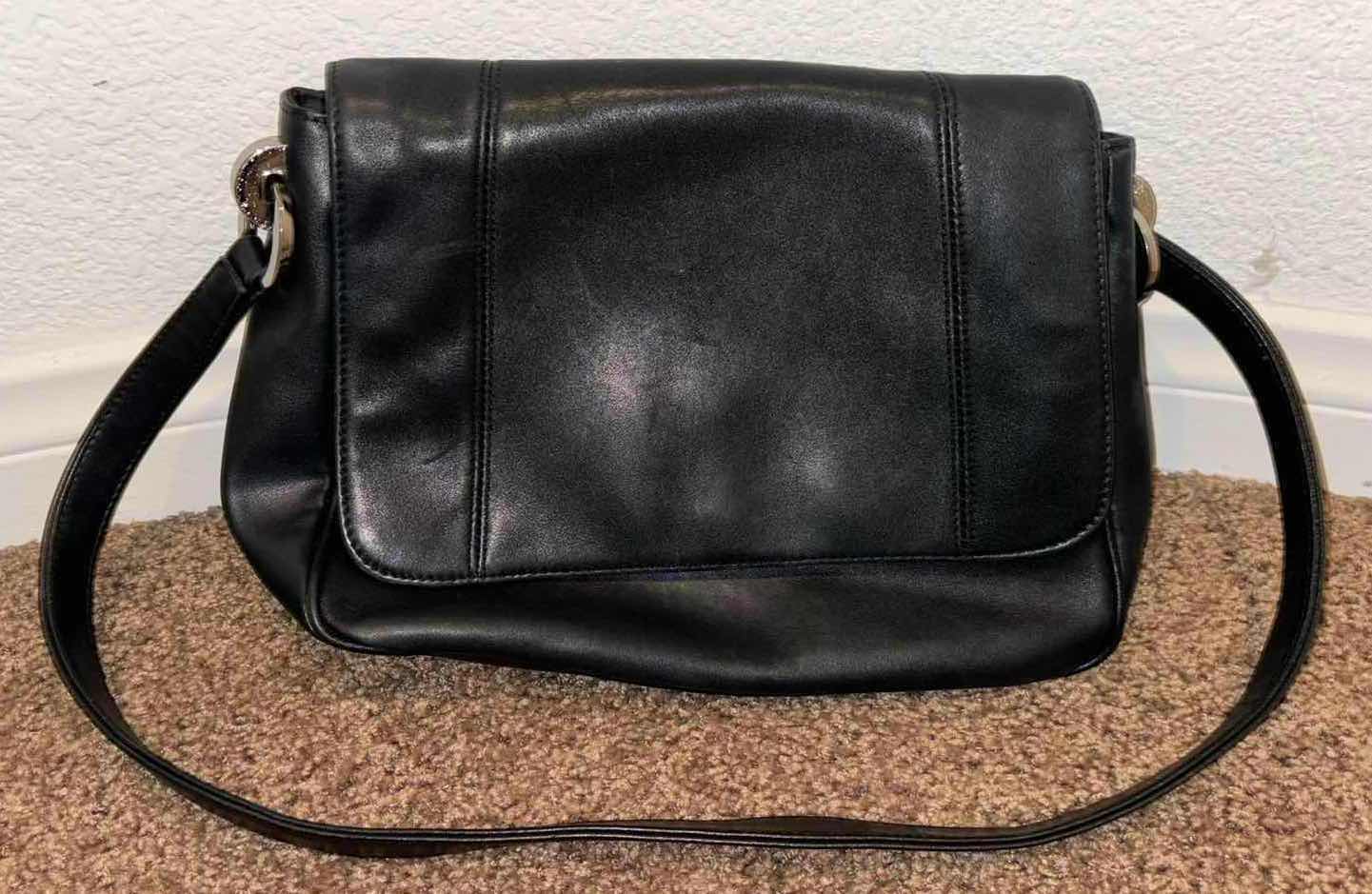 Photo 1 of ASSORTED WOMENS PURSES (3)