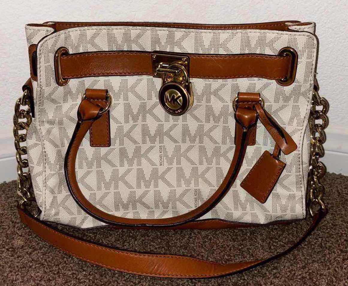 Photo 1 of MICHAEL KORS WOMENS HANDBAG & WALLET SET (NOT AUTHENTICATED)