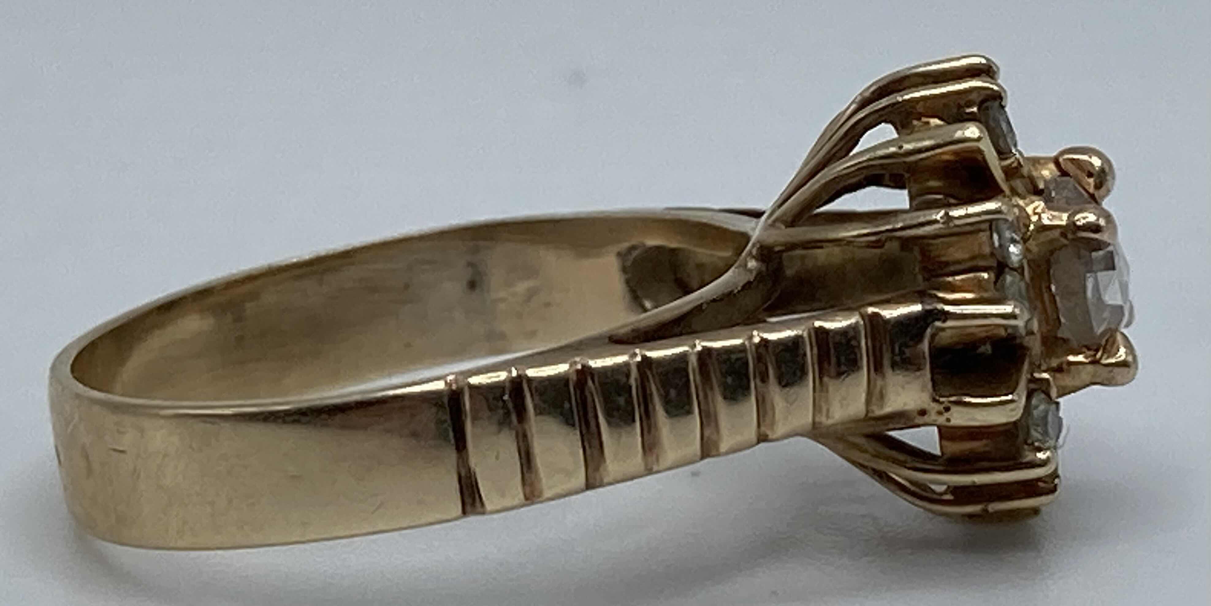 Photo 1 of GOLD RING W CLEAR STONES APPROX RING SIZE 7-7.5