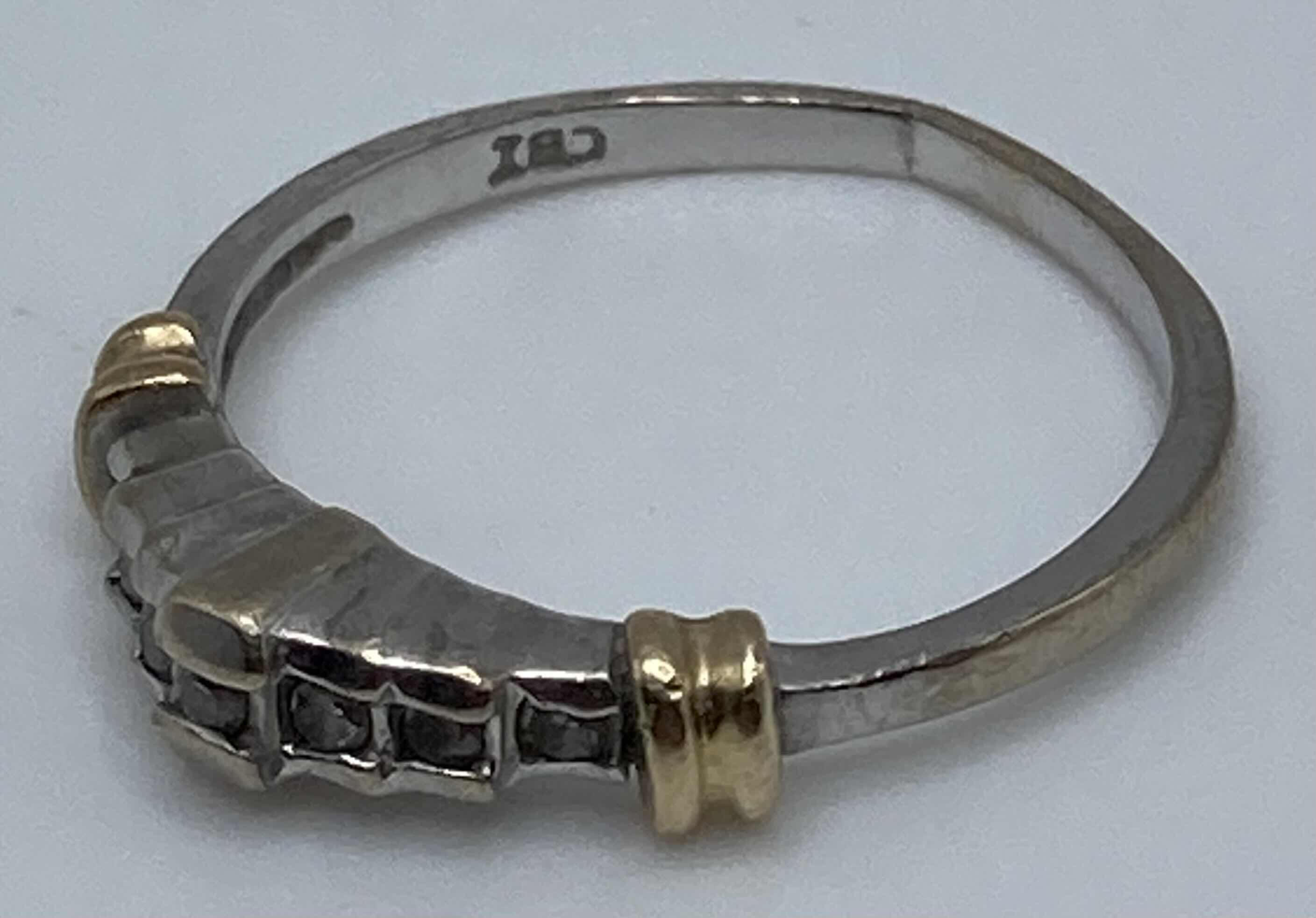 Photo 1 of 10K GOLD RING W CLEAR STONES APPROX RING SIZE 8.5-9 (2.0G)
