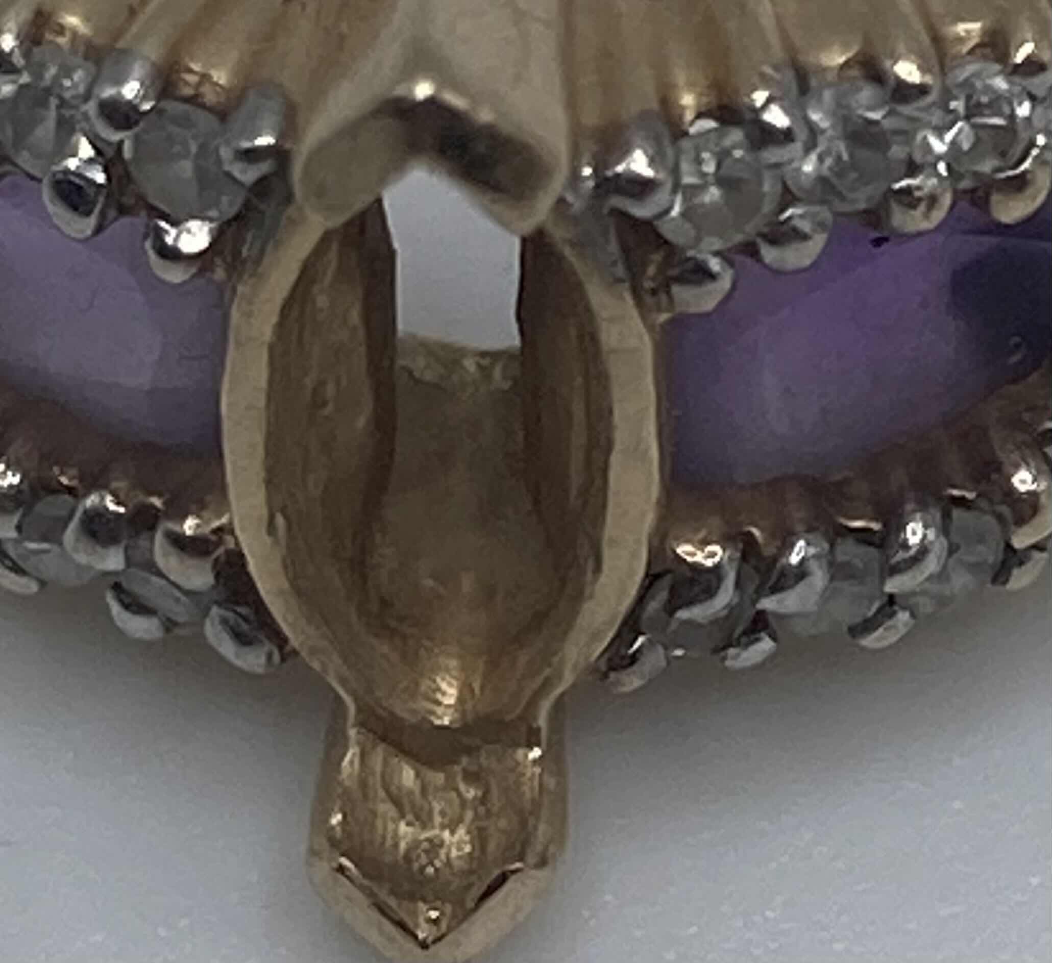 Photo 1 of 10K GOLD RING W PURPLE & CLEAR STONES APPROX RING SIZE 8.5-9 (3.9G)