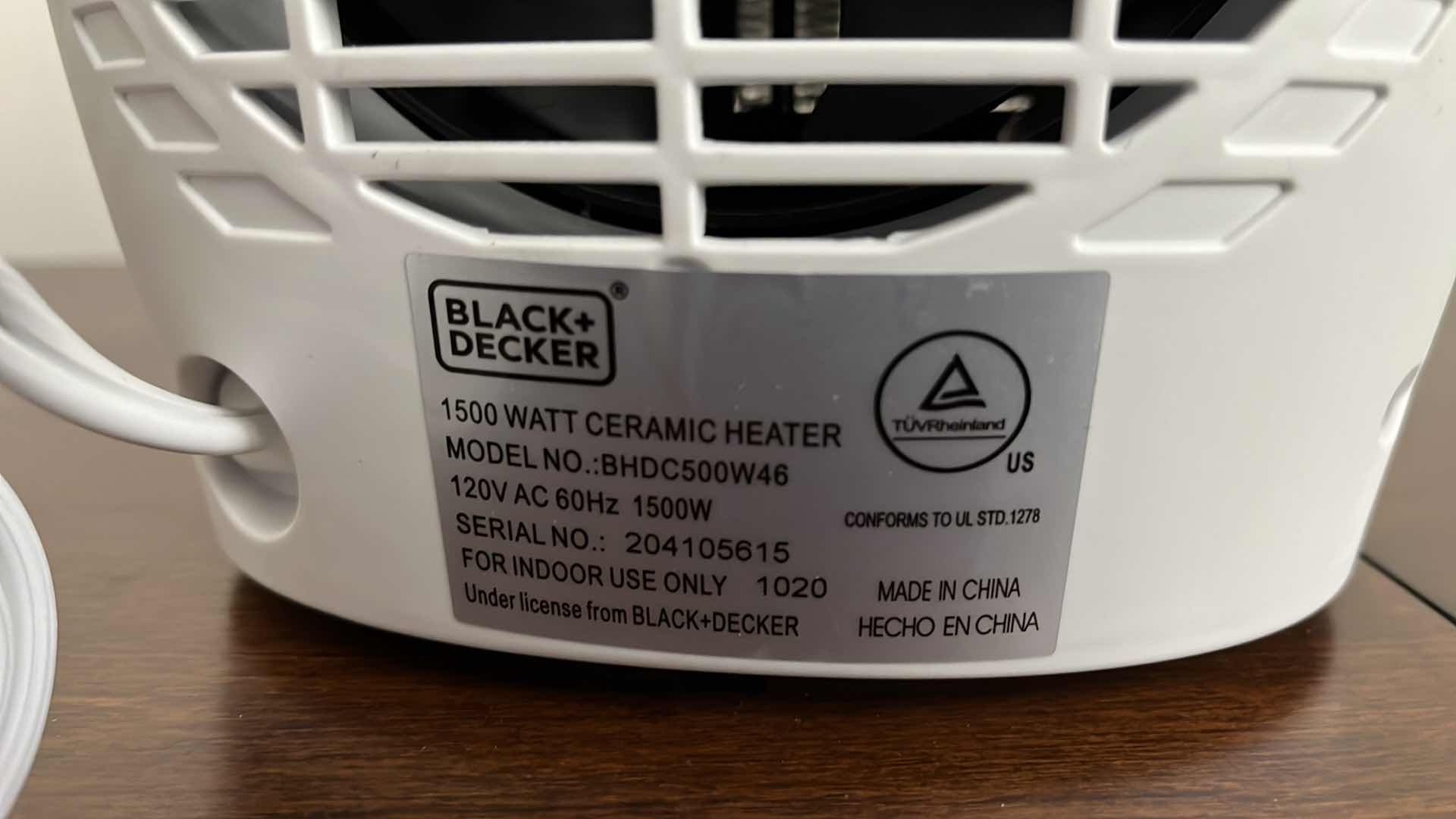 Photo 1 of BLACK & DECKER MINI CERAMIC HEATER/FAN MODEL BHDC500W46