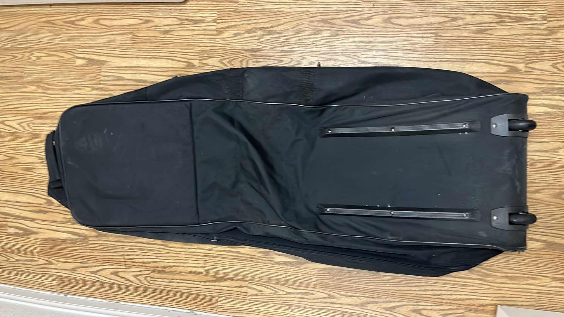 Photo 1 of RJ BLACK ROLLING GOLF TRAVEL BAG
