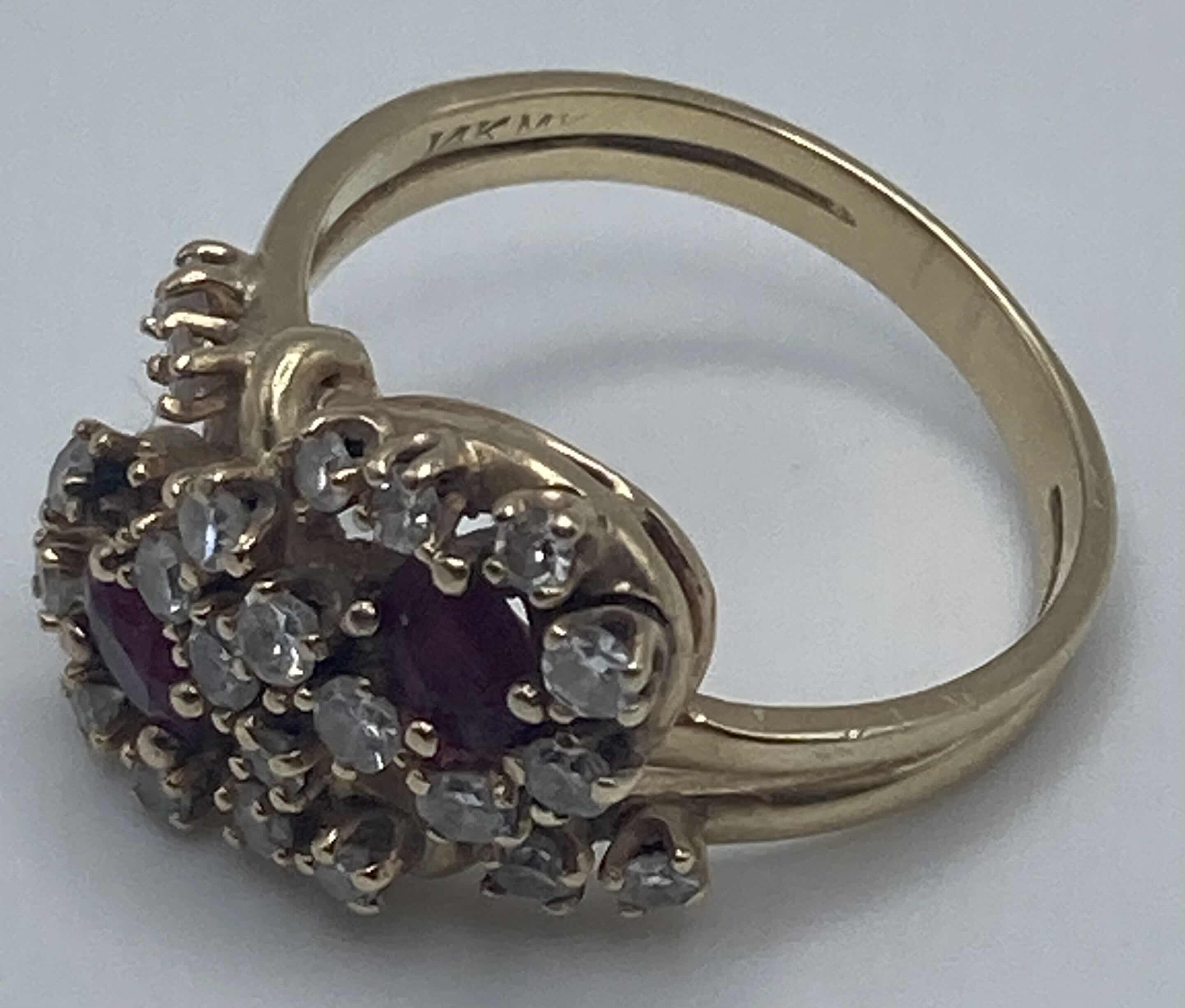 Photo 1 of 14K GOLD RING W PURPLE & CLEAR STONES APPROX RING SIZE 8.5-9 (5.2G)