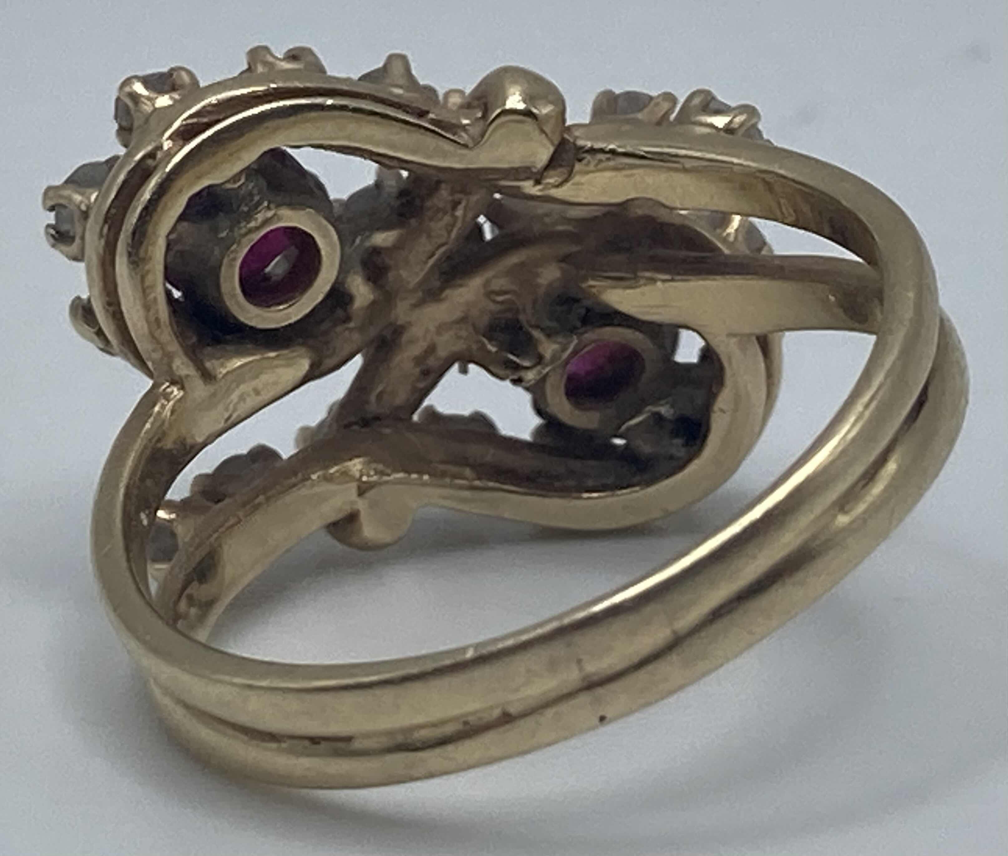 Photo 1 of 14K GOLD RING W PURPLE & CLEAR STONES APPROX RING SIZE 8.5-9 (5.2G)