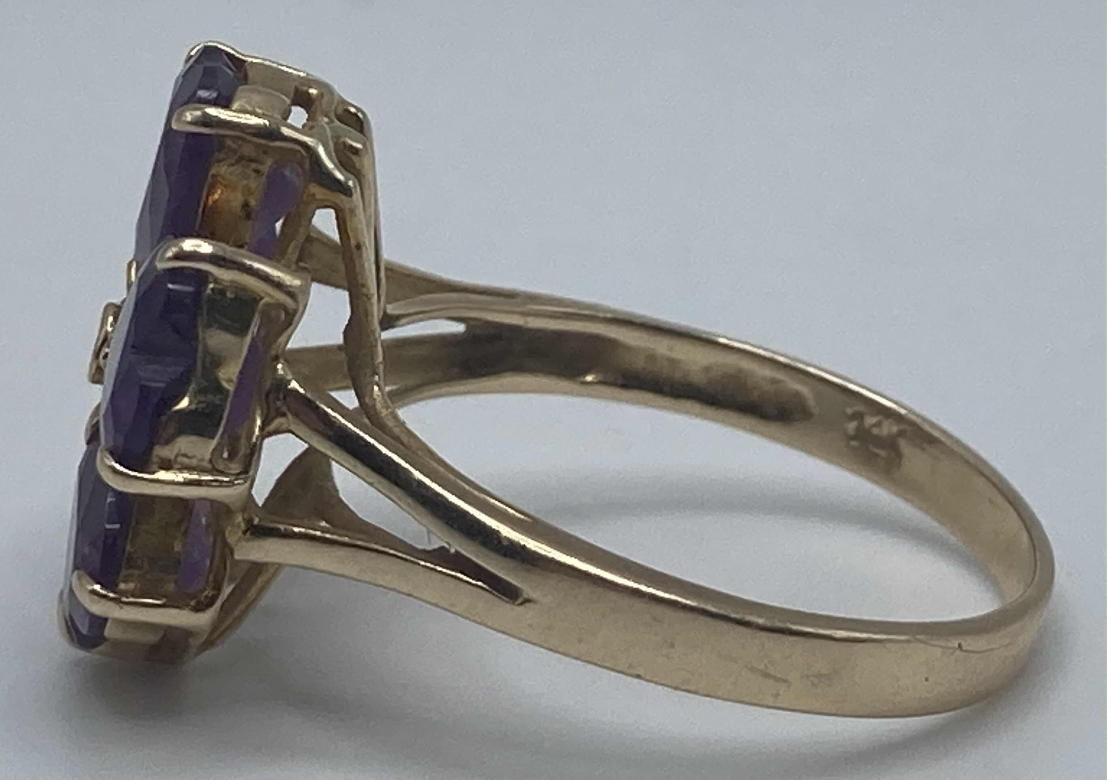 Photo 1 of 14K GOLD RING W PURPLE STONES APPROX RING SIZE 8.5-9 (3.7G)