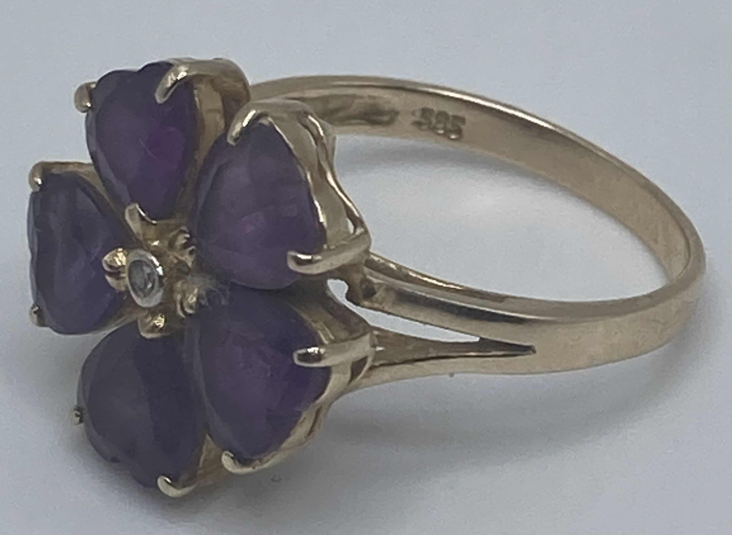 Photo 1 of 14K GOLD RING W PURPLE STONES APPROX RING SIZE 8.5-9 (3.7G)