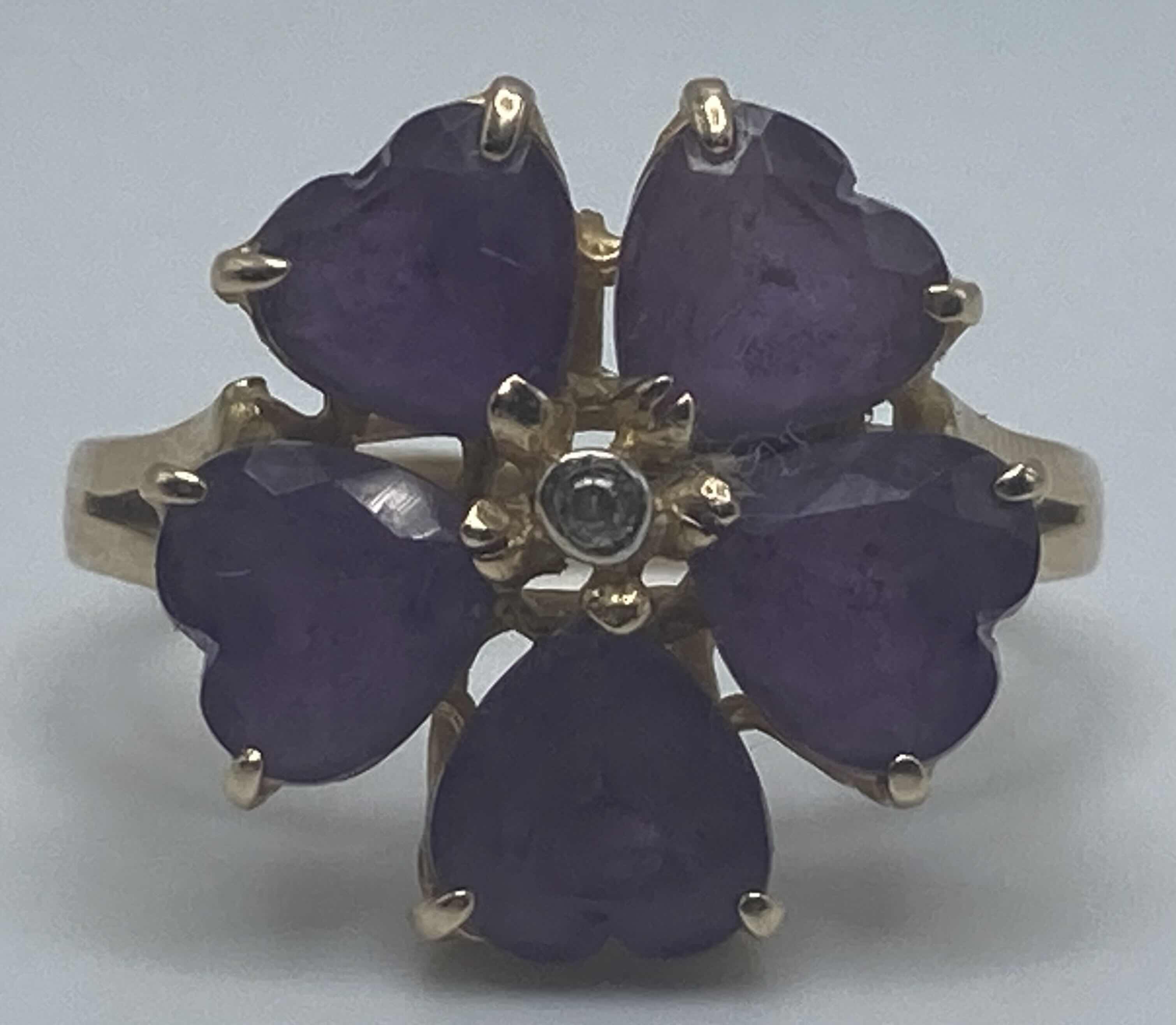 Photo 1 of 14K GOLD RING W PURPLE STONES APPROX RING SIZE 8.5-9 (3.7G)