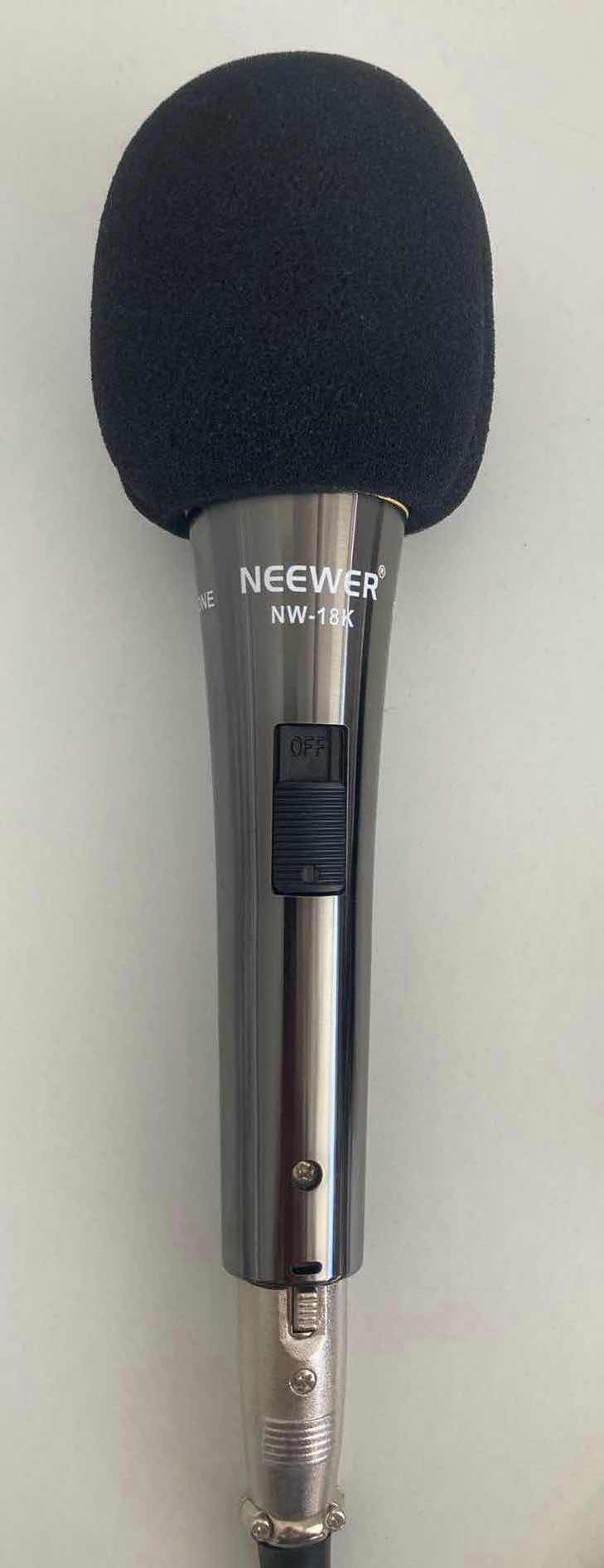 Photo 3 of NEEWER NW-18K PROFESSIONAL MICROPHONE