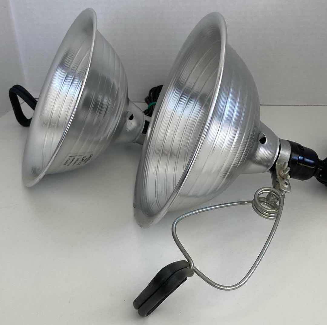 Photo 3 of COMMERCIAL ELECTRIC CLAMP LIGHT MODEL 300