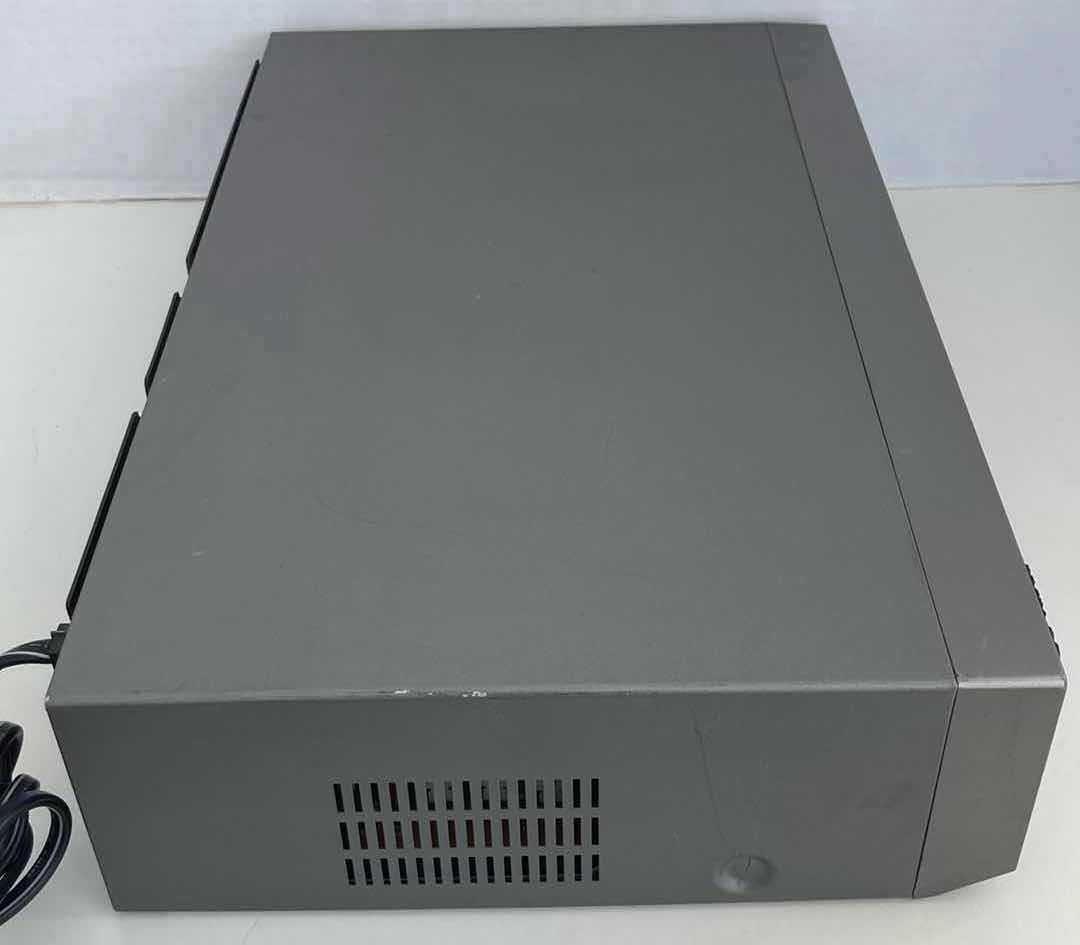 Photo 3 of GO.VIDEO DVD & VHS DUAL DECK VIDEO PLAYER MODEL DV2130