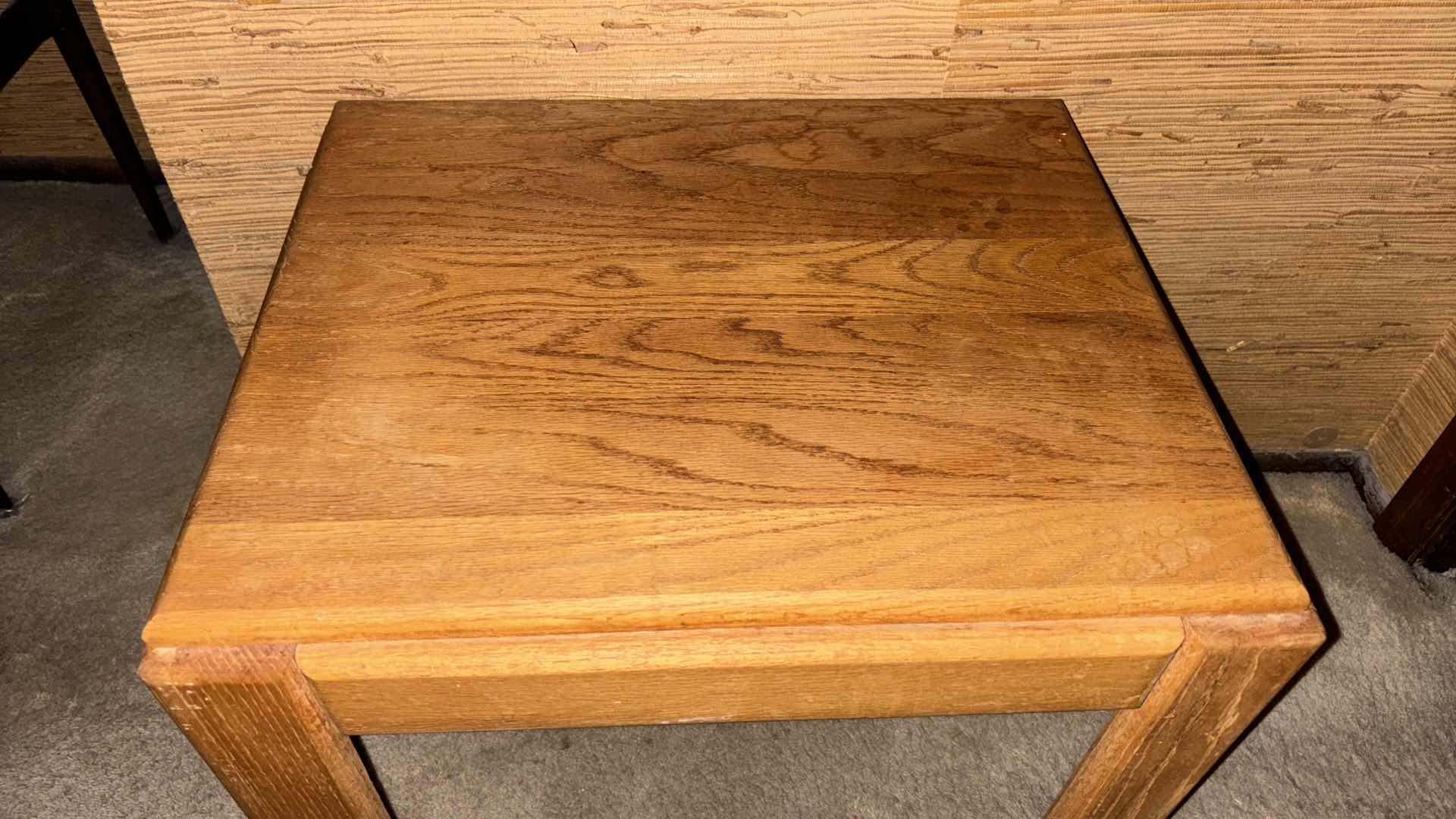 Photo 2 of ASPEN FURNITURE MID CENTURY SOLID OAK END TABLE (MODEL T2024 MEDIUM FINISH) 20” X 23.5” H20”