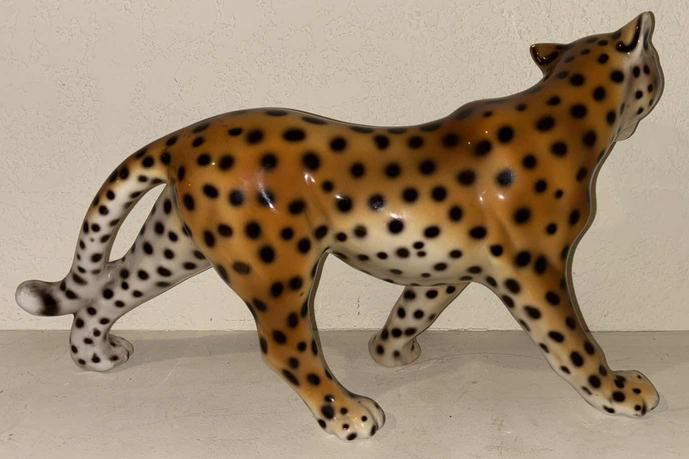 Photo 2 of VINTAGE ITALIAN GLAZED PORCELAIN LEOPARD STATUE 11.8” X 6.5” H19”