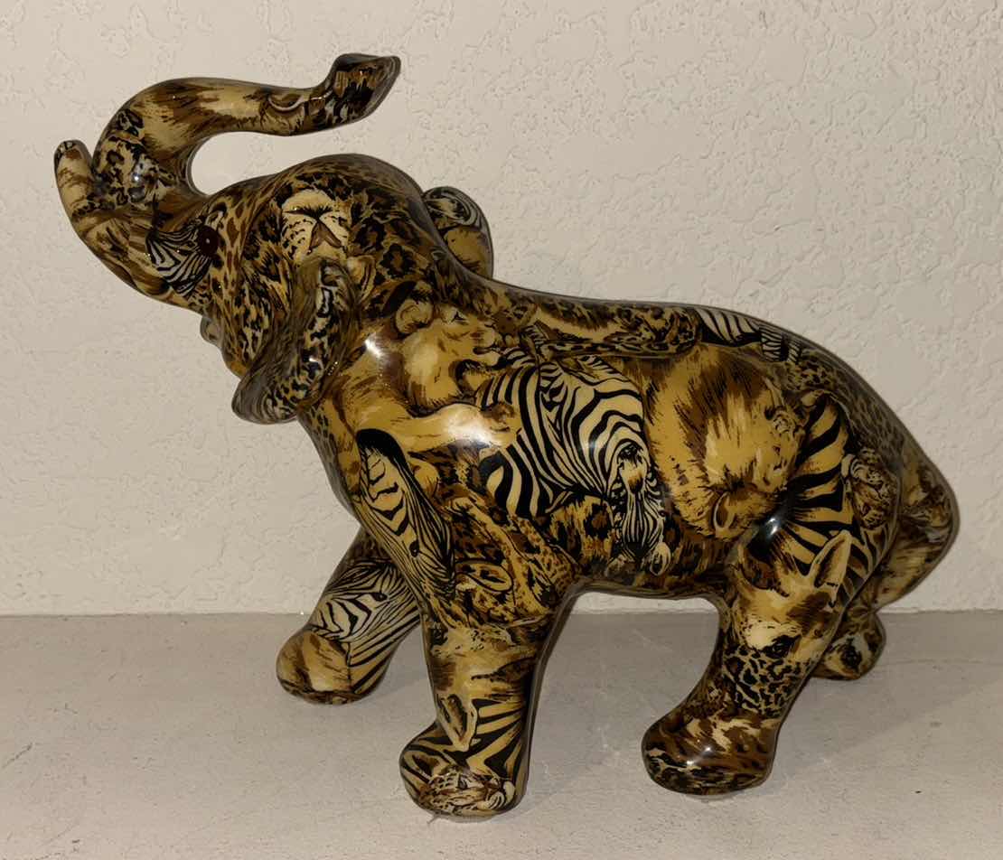 Photo 3 of MID CENTURY LA VIE CERAMIC TRUNK UP ELEPHANT FIGURINE W SAFARI ANIMAL PATCHWORK PRINT (2 PCS)