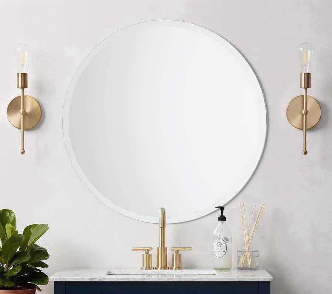 Photo 1 of 29” FRAMELESS ROUND BEVELED MIRROR