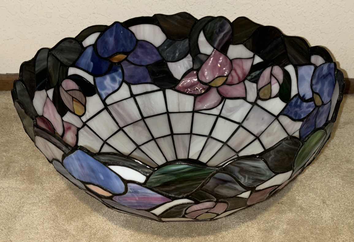 Photo 3 of TIFFANY STYLE STAINED GLASS LAMP SHADE 17”D