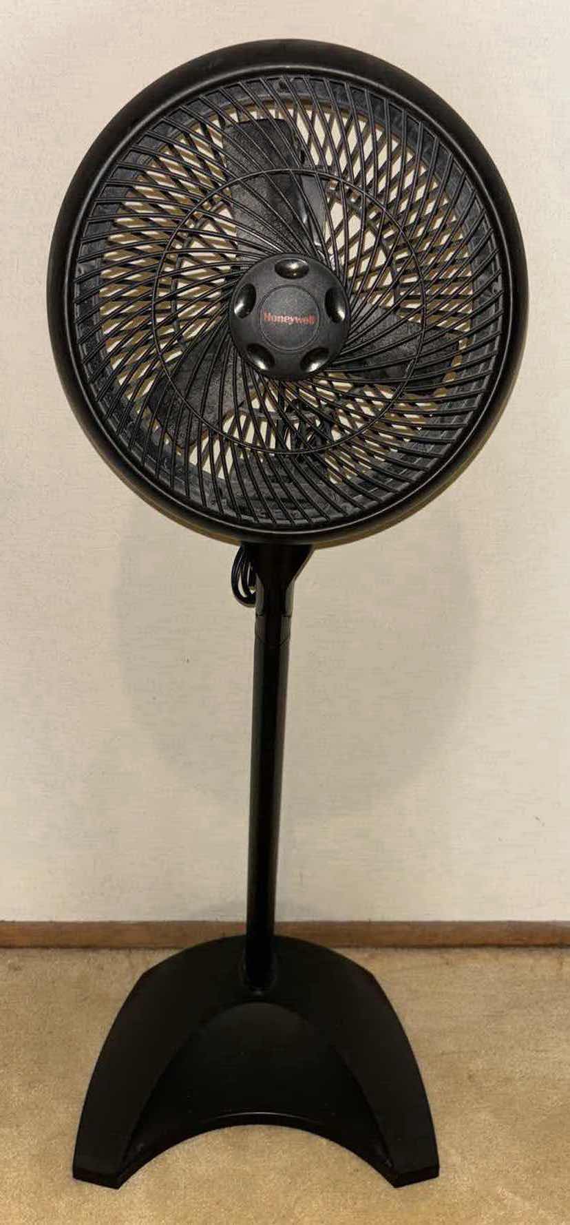 Photo 1 of HONEYWELL POWER TURBO 12” BLACK STAND UP FAN (HS-830 SERIES)