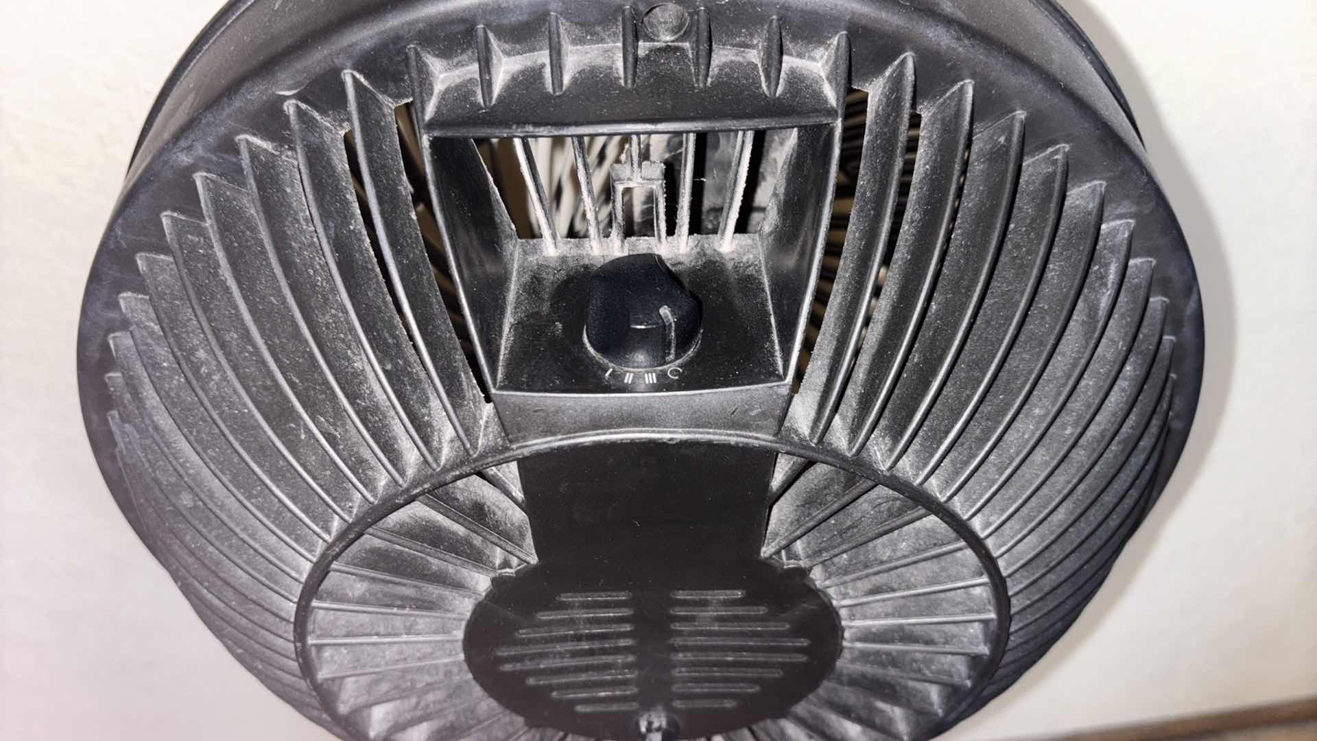 Photo 3 of HONEYWELL POWER TURBO 12” BLACK STAND UP FAN (HS-830 SERIES)