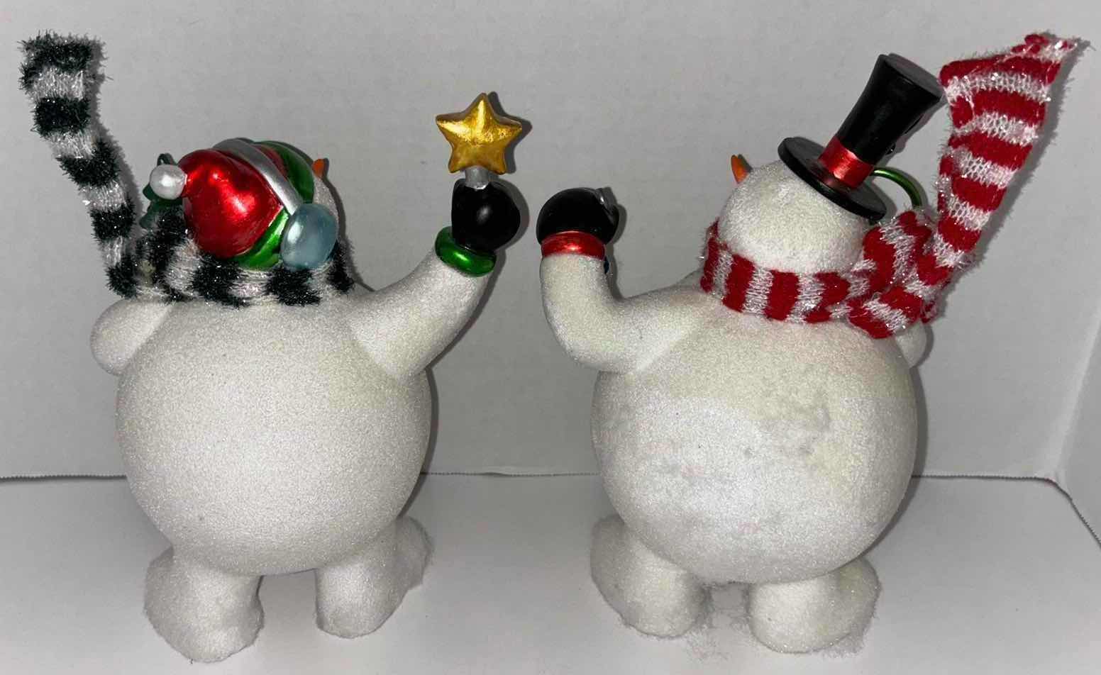 Photo 2 of 10” SNOWMEN CHRISTMAS DECOR (2)