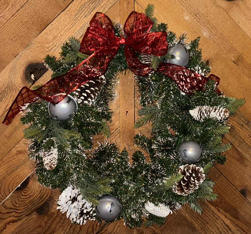 Photo 1 of 24” Pre- WreATH W 3” JUMBO BELLS