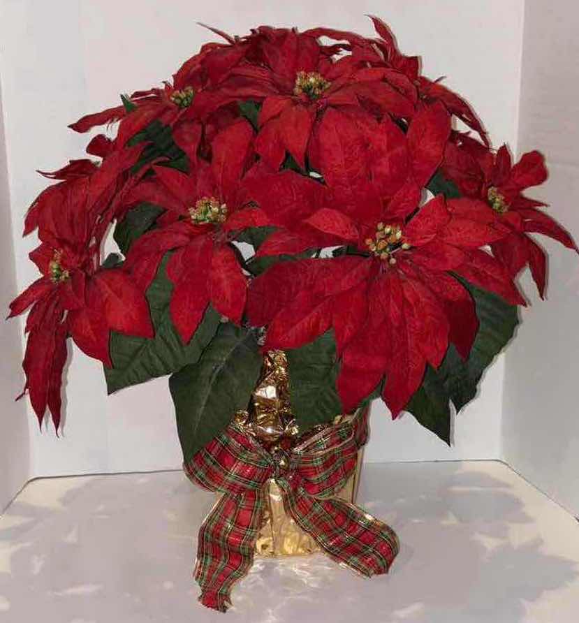 Photo 1 of 21” FAUX POINSETTIA PLANT