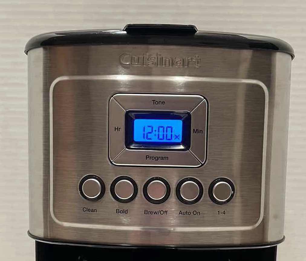 Photo 4 of CUISINART STAINLESS STEEL PERFECT TEMP 12 CUP PROGRAMMABLE THERMAL COFFEEMAKER MODEL DCC-3400