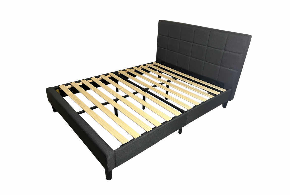 Photo 1 of ZINUS AXEL GRAY UPHOLSTERED PLATFORM BED FRAME CLO-MMWMP-K. 78.7” X 84.2” H42.3”