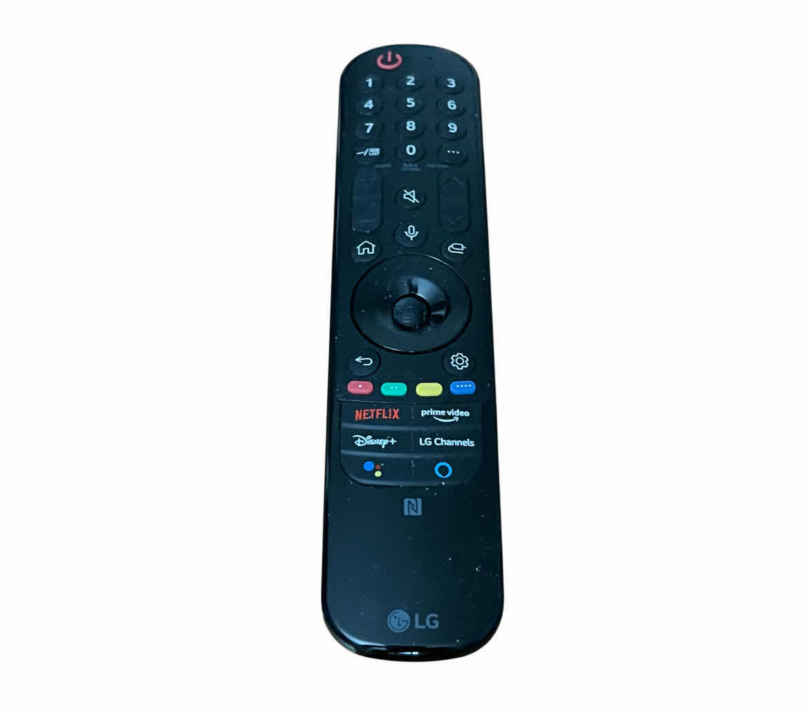 Photo 1 of LG OLED 55” 4K WEB OS SMART TV W REMOTE & ORIGINAL BOX OLED55C1AUB