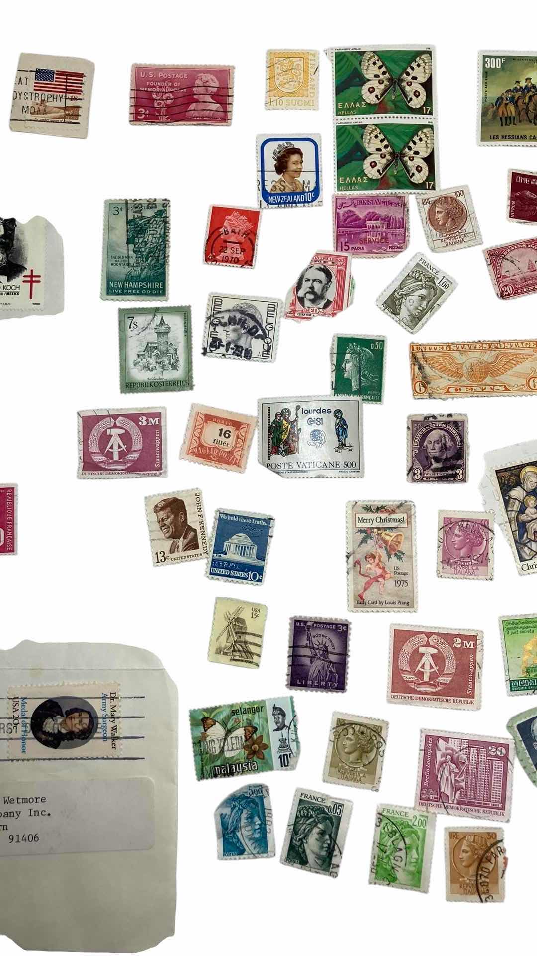 Photo 1 of VINTAGE STAMPS FROM AROUND THE WORLD (APPROX 75)
