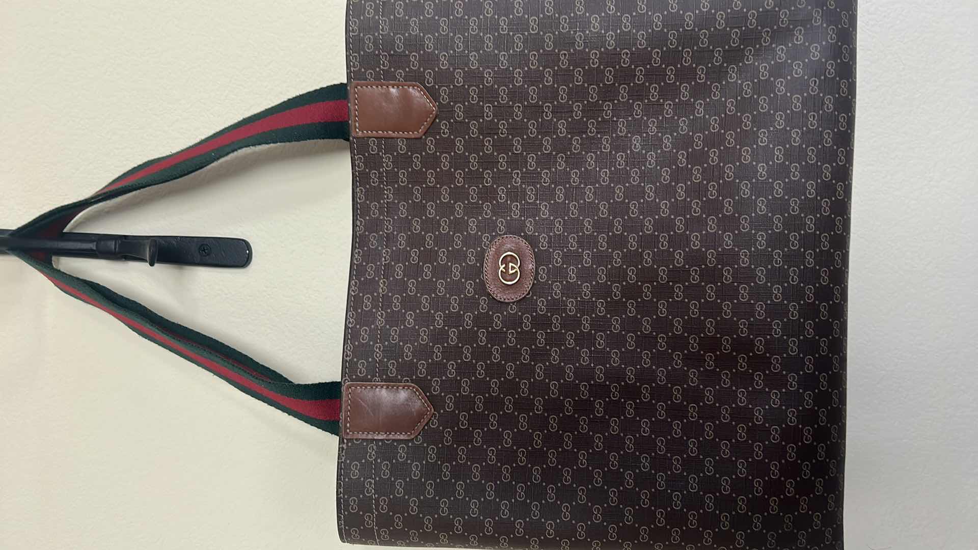 Photo 2 of VINTAGE GUCCI TOTE