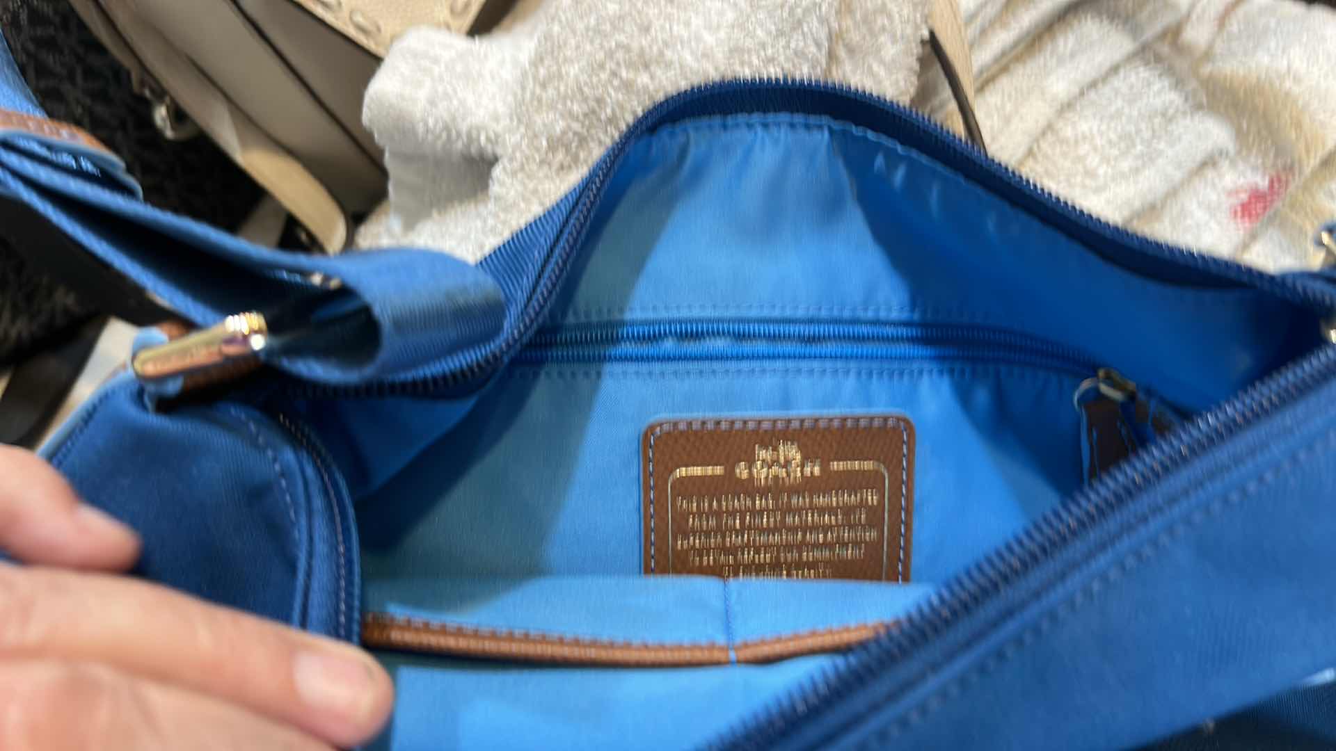 Photo 5 of COACH HANDBAG