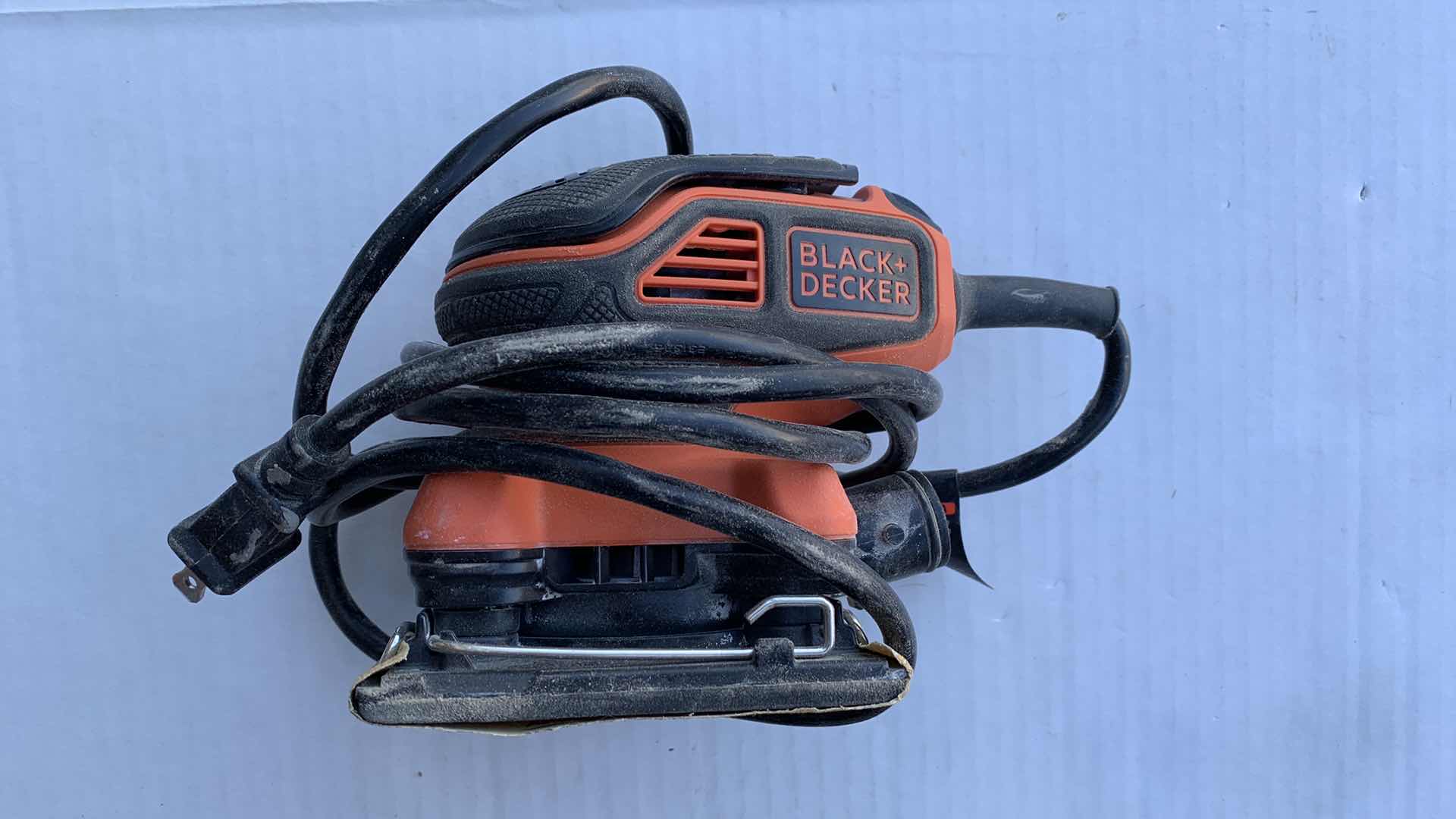 Photo 1 of BLACK AND DECKER BDEQS300