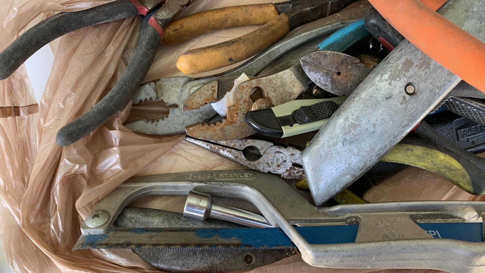 Photo 3 of ASSORTED TOOLS