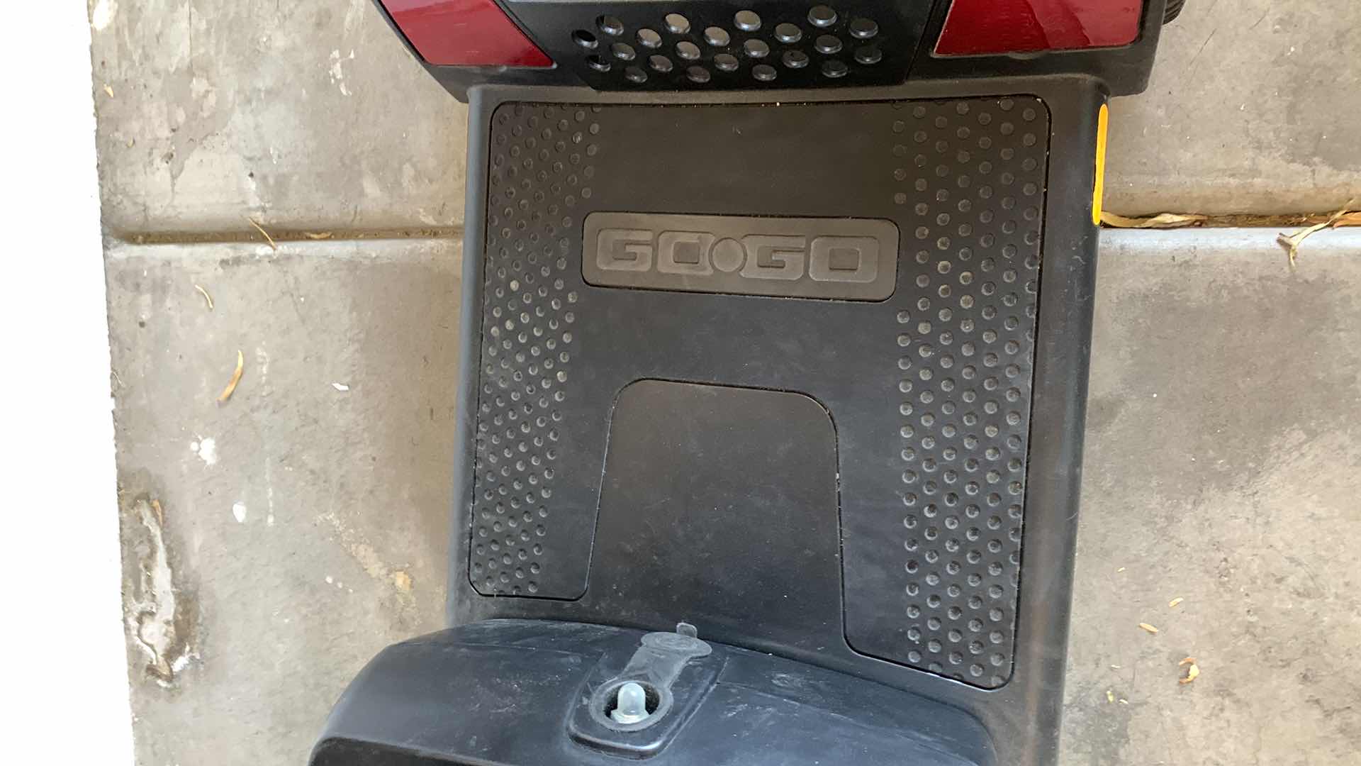 Photo 1 of PRIDE GOGO ELITE TRAVELER PLUS MOBILITY SCOOTER