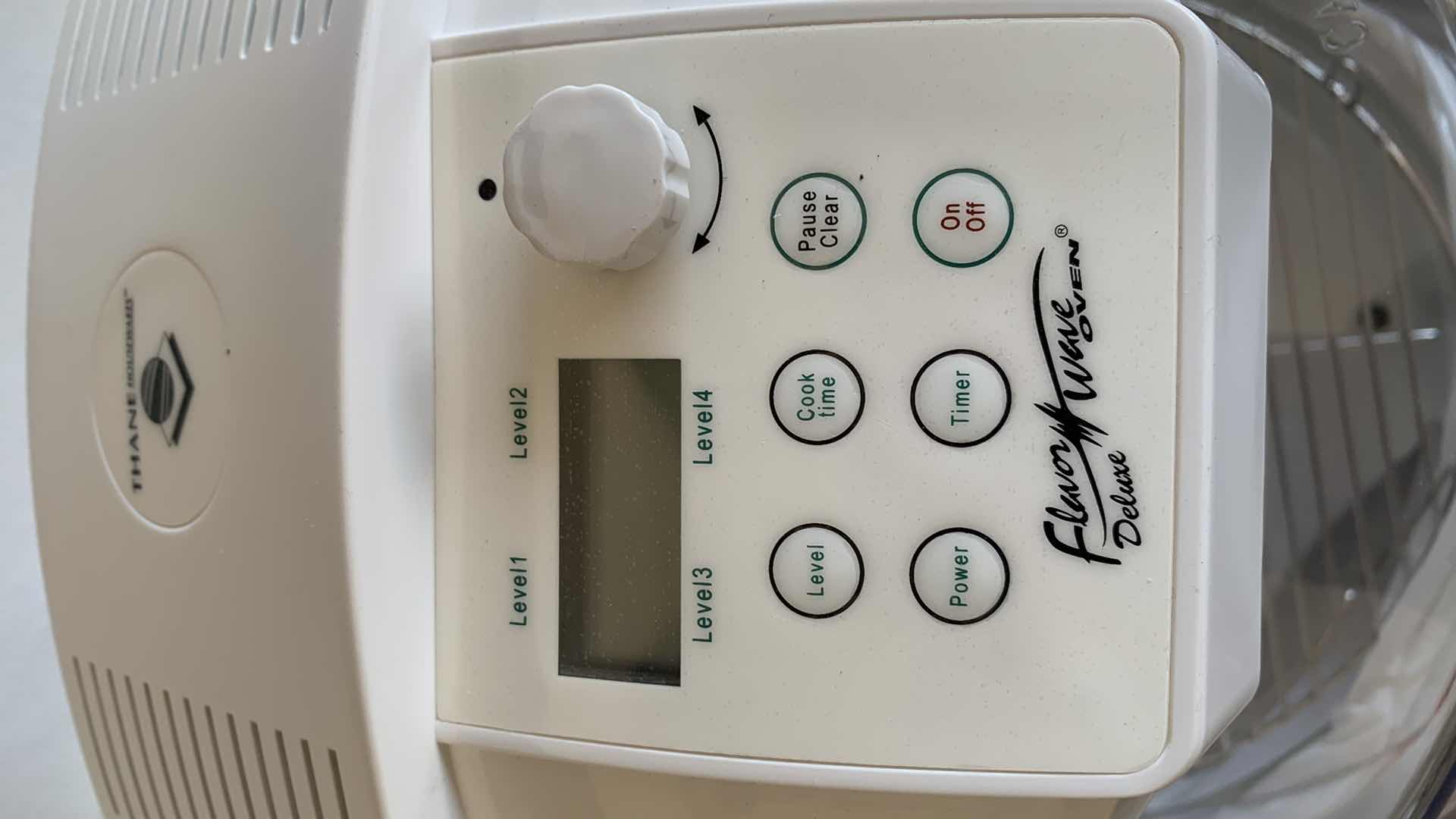 Photo 1 of THANE HOUSEWARES CONVECTION OVEN