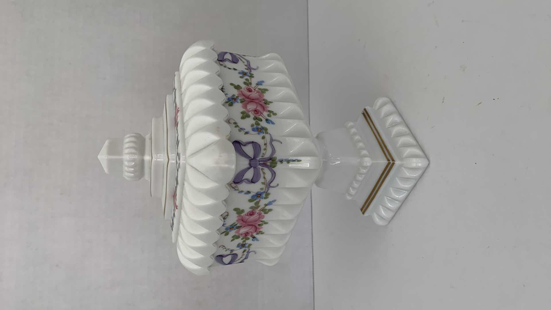 Photo 1 of VINTAGE WESTMORELAND MILK GLASS WEDDING BRIDE BOX CANDY DISH 10” TALL